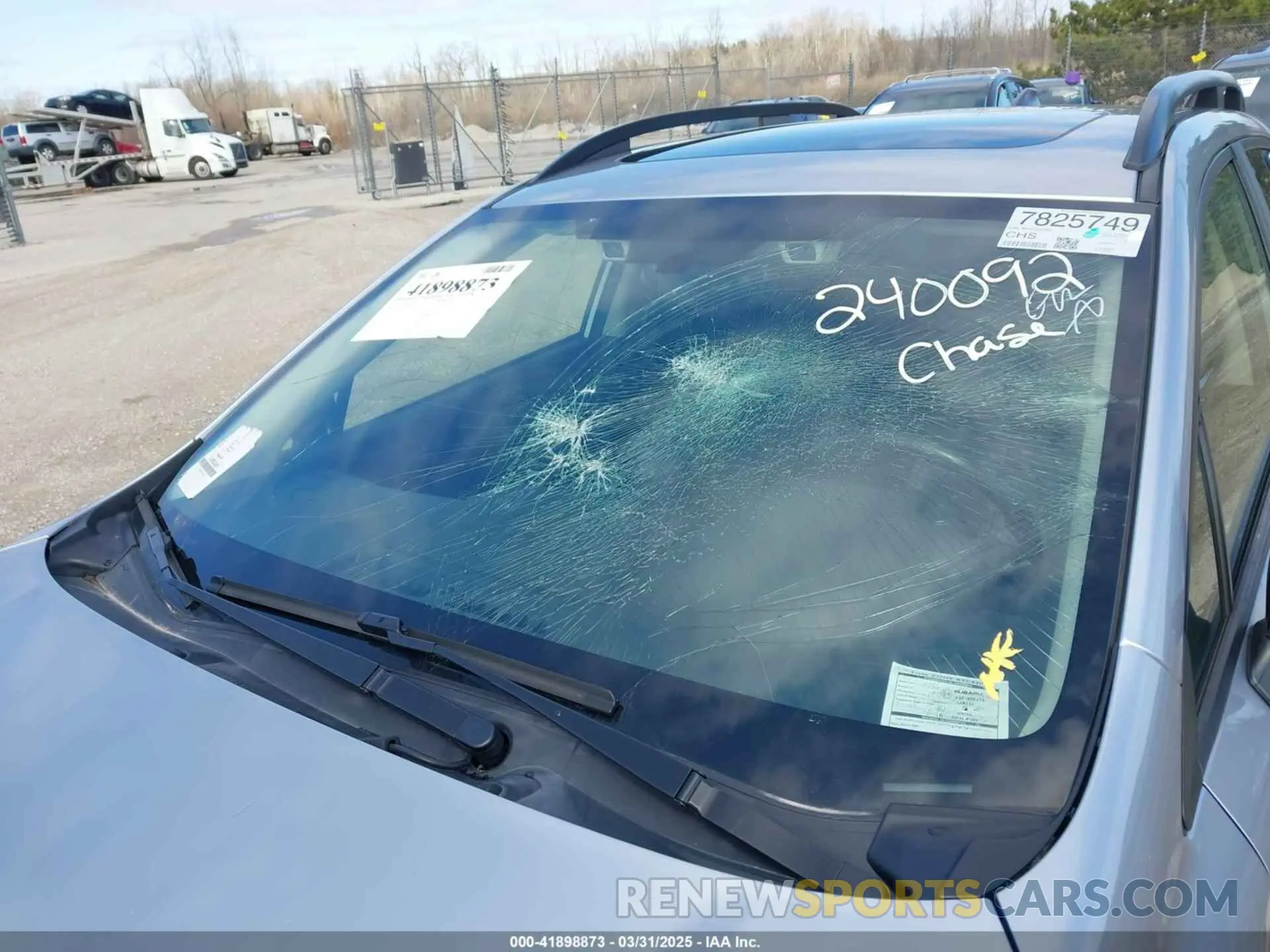 19 Photograph of a damaged car JF2GTHSC6MH240092 SUBARU CROSSTREK 2021