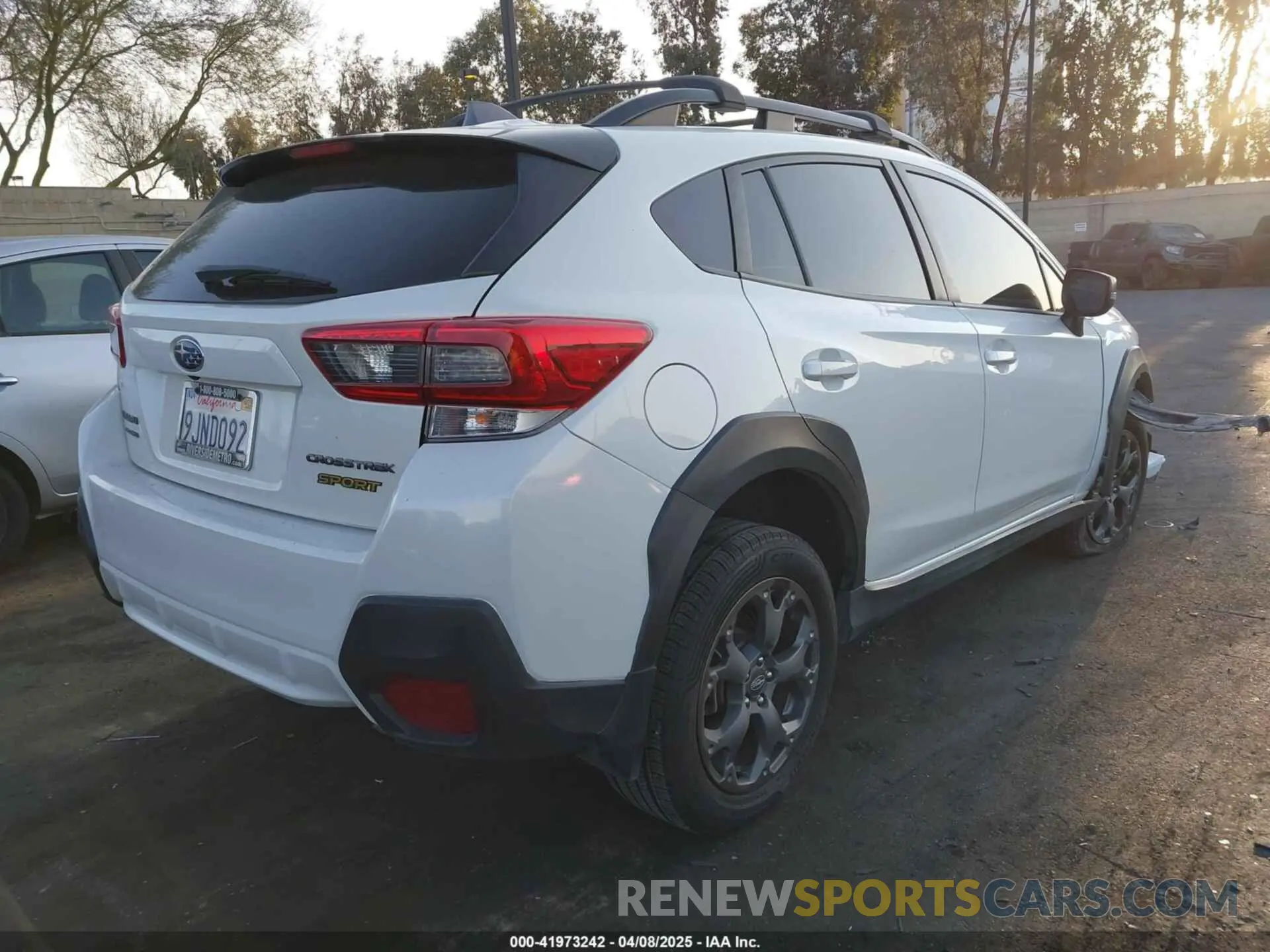 4 Photograph of a damaged car JF2GTHSC6MH395533 SUBARU CROSSTREK 2021