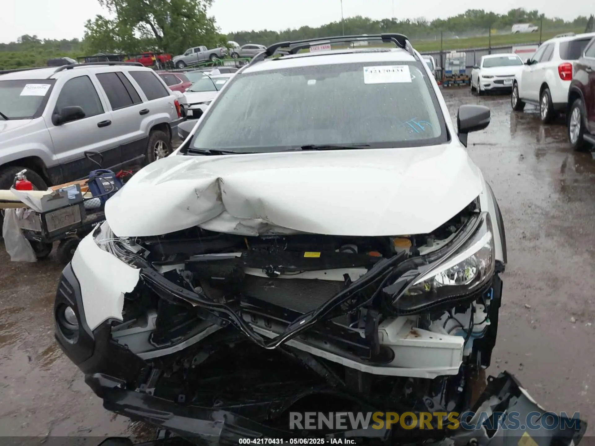 12 Photograph of a damaged car JF2GTHSC8MH302382 SUBARU CROSSTREK 2021