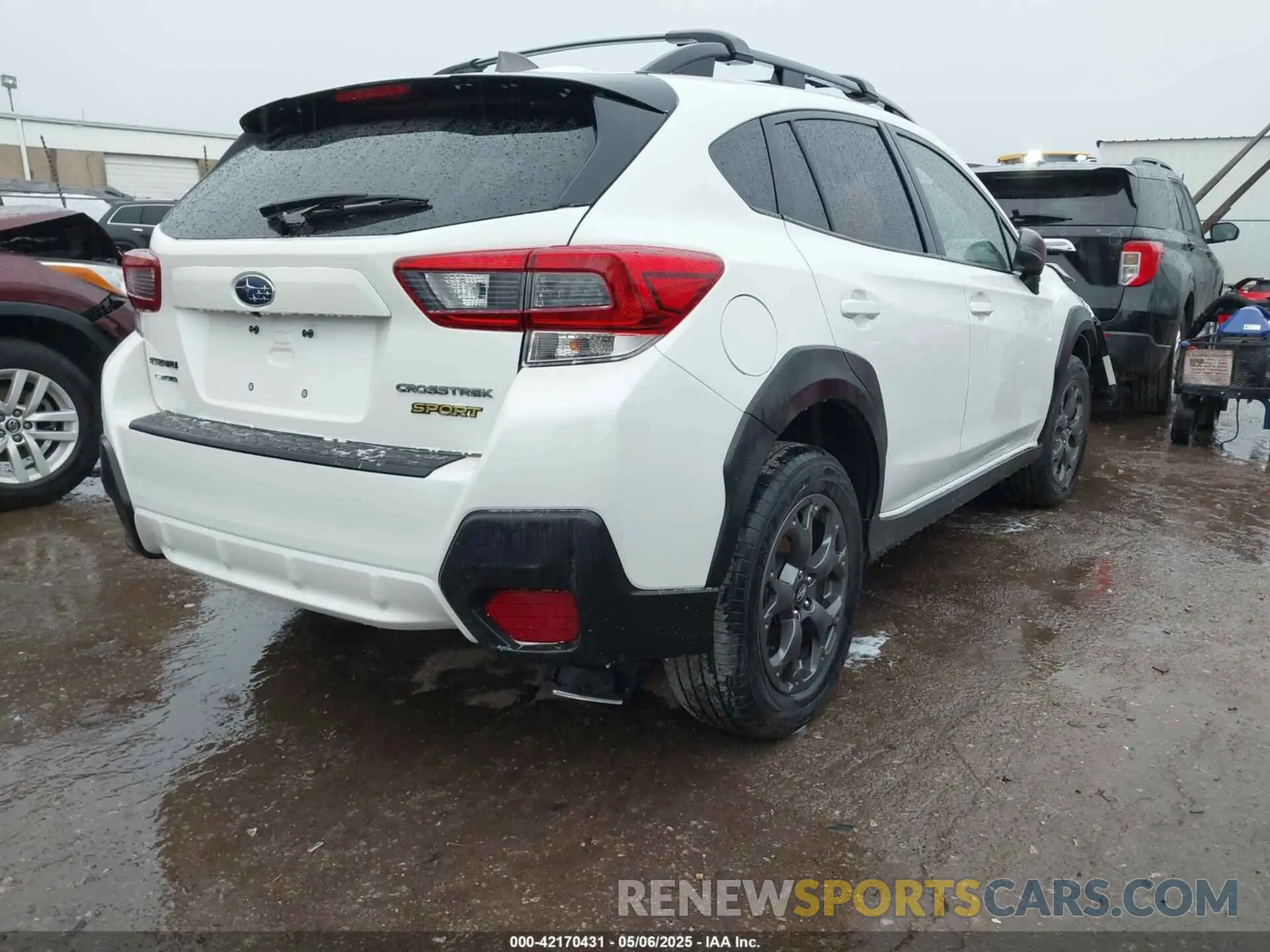 4 Photograph of a damaged car JF2GTHSC8MH302382 SUBARU CROSSTREK 2021