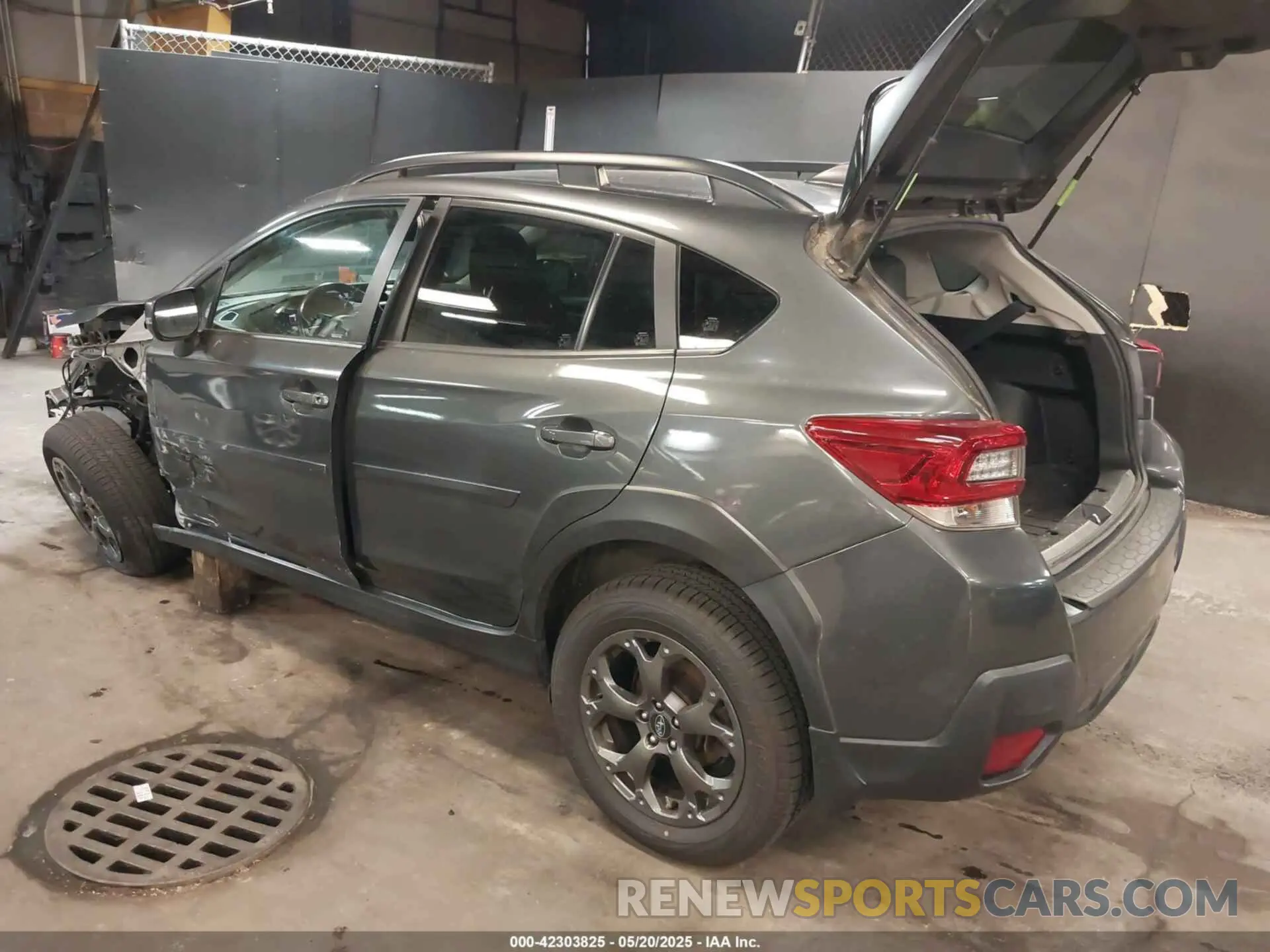 3 Photograph of a damaged car JF2GTHSC8MH383979 SUBARU CROSSTREK 2021