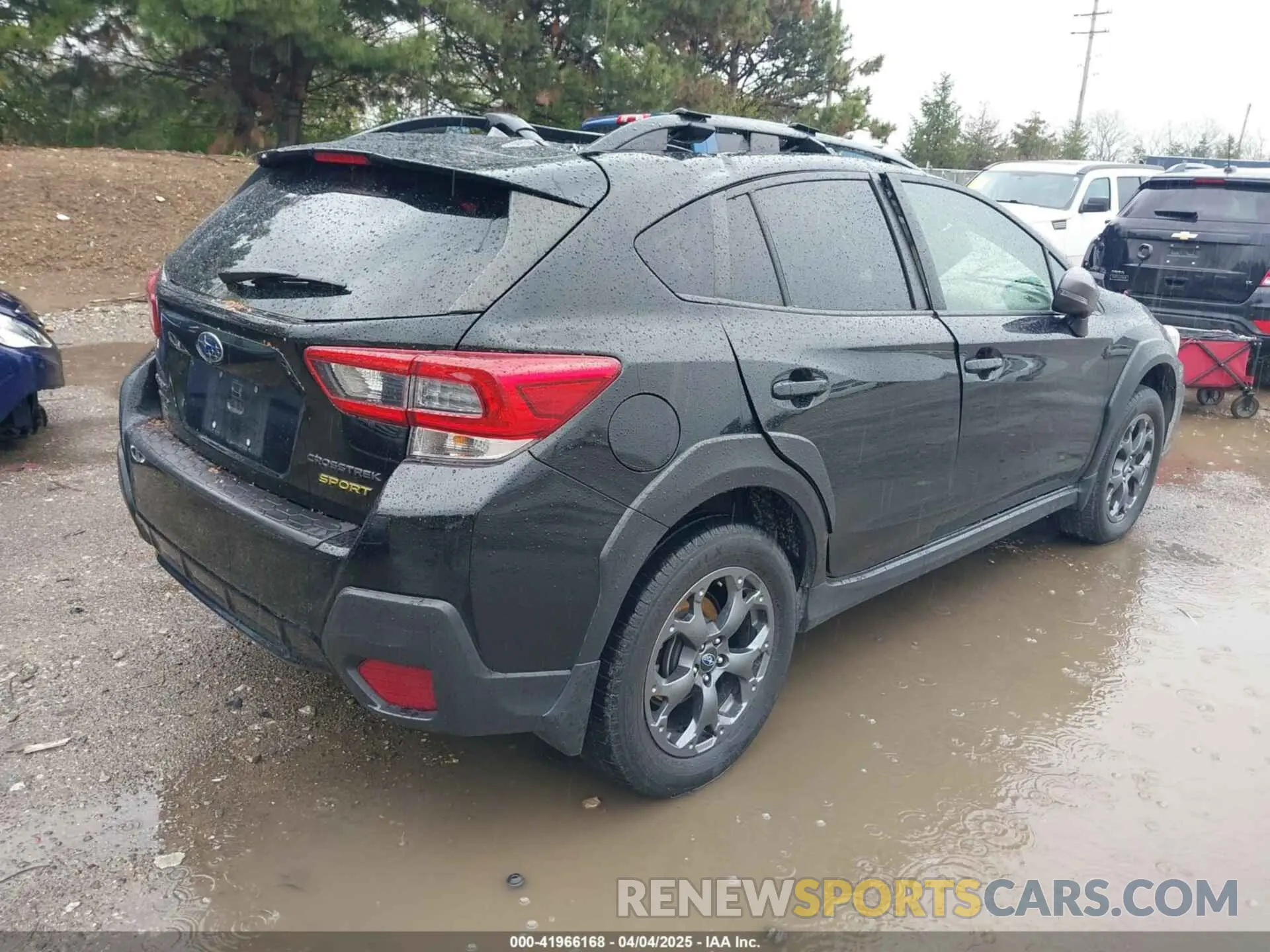 4 Photograph of a damaged car JF2GTHSC9MH327162 SUBARU CROSSTREK 2021