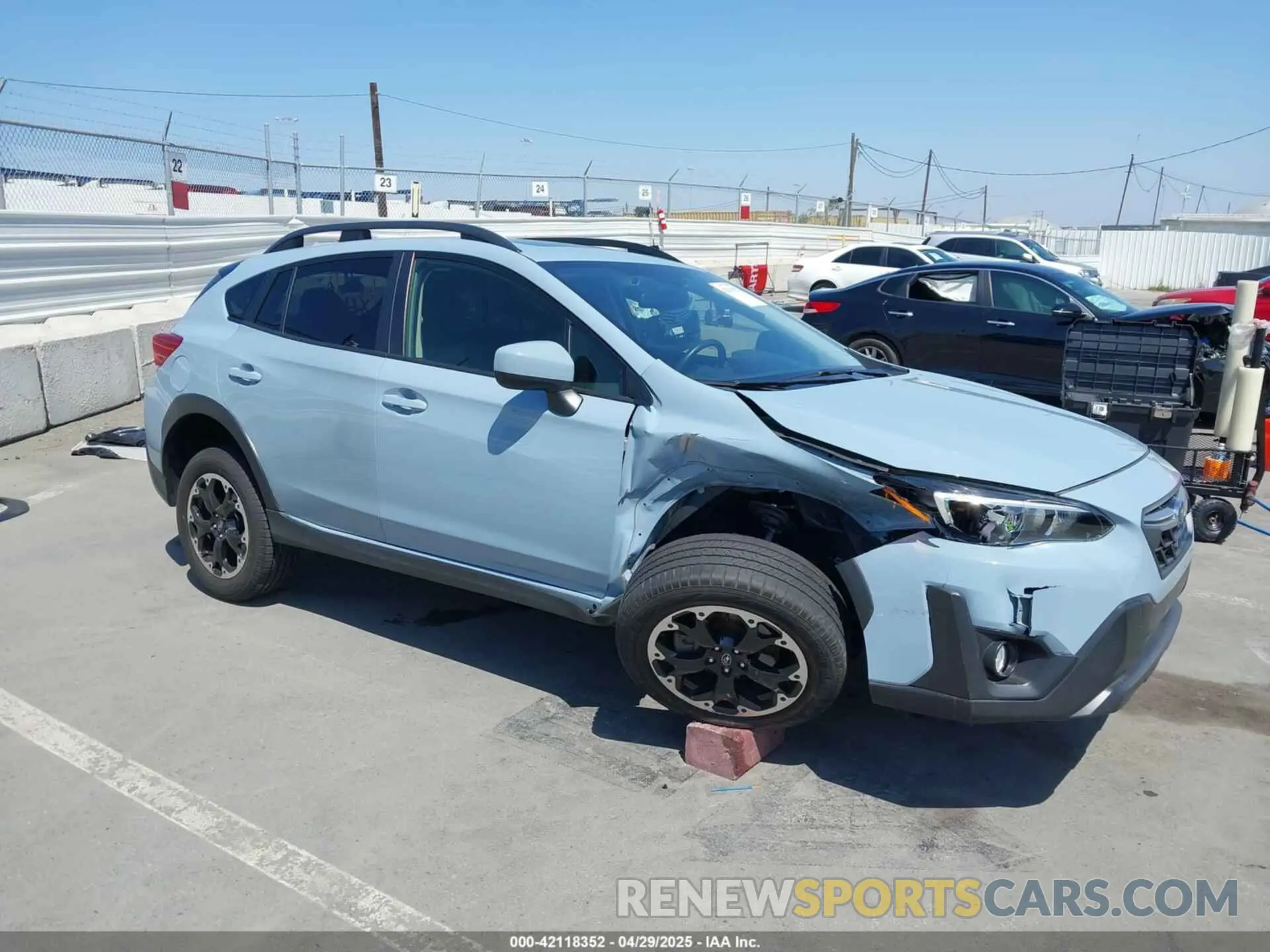 1 Photograph of a damaged car JF2GTAEC0N8202121 SUBARU CROSSTREK 2022
