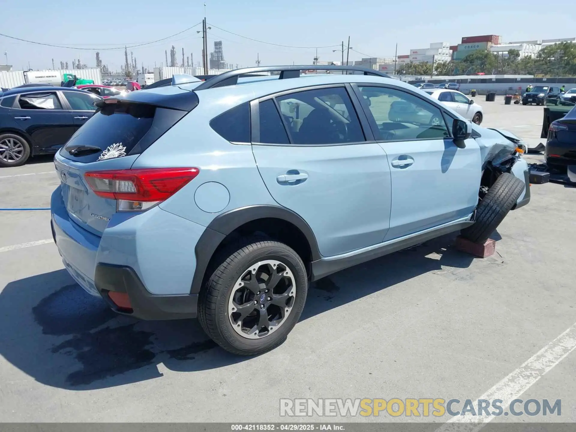 4 Photograph of a damaged car JF2GTAEC0N8202121 SUBARU CROSSTREK 2022