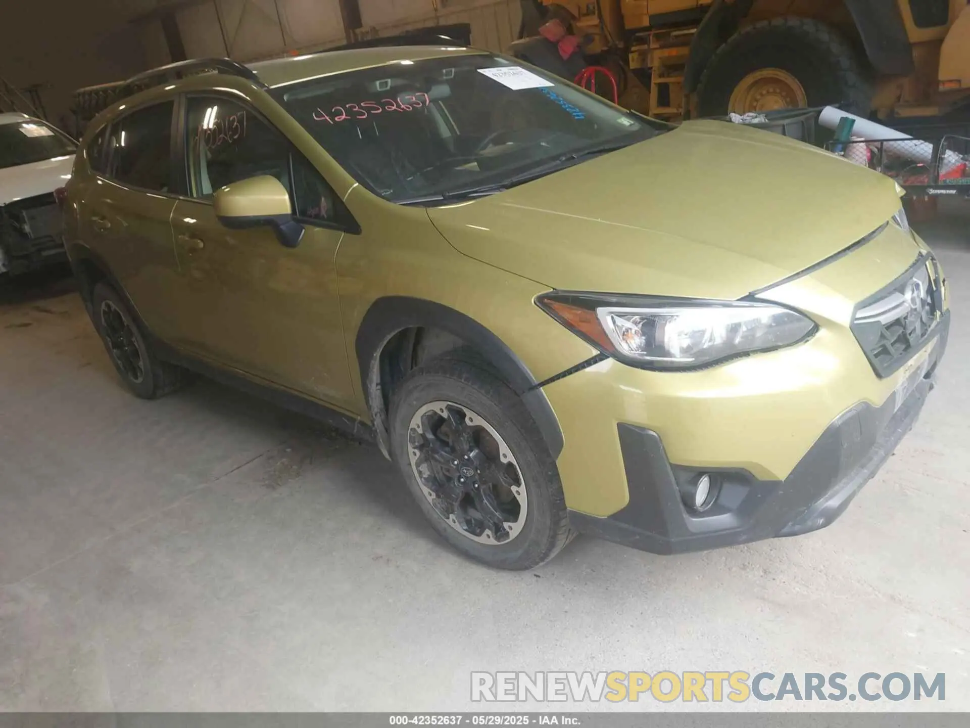 1 Photograph of a damaged car JF2GTAPC1NH231575 SUBARU CROSSTREK 2022