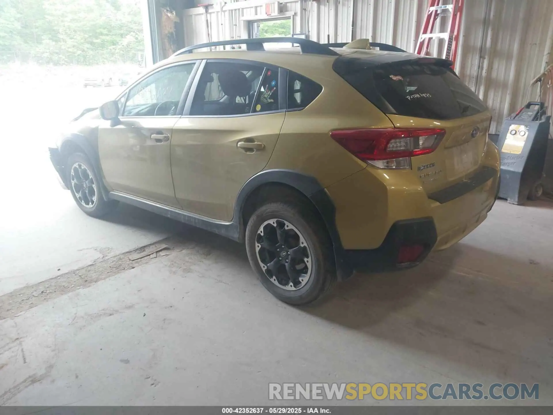 3 Photograph of a damaged car JF2GTAPC1NH231575 SUBARU CROSSTREK 2022