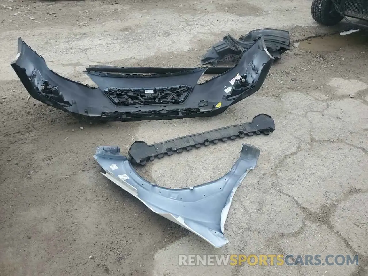 13 Photograph of a damaged car JF2GTAPC2N8200318 SUBARU CROSSTREK 2022