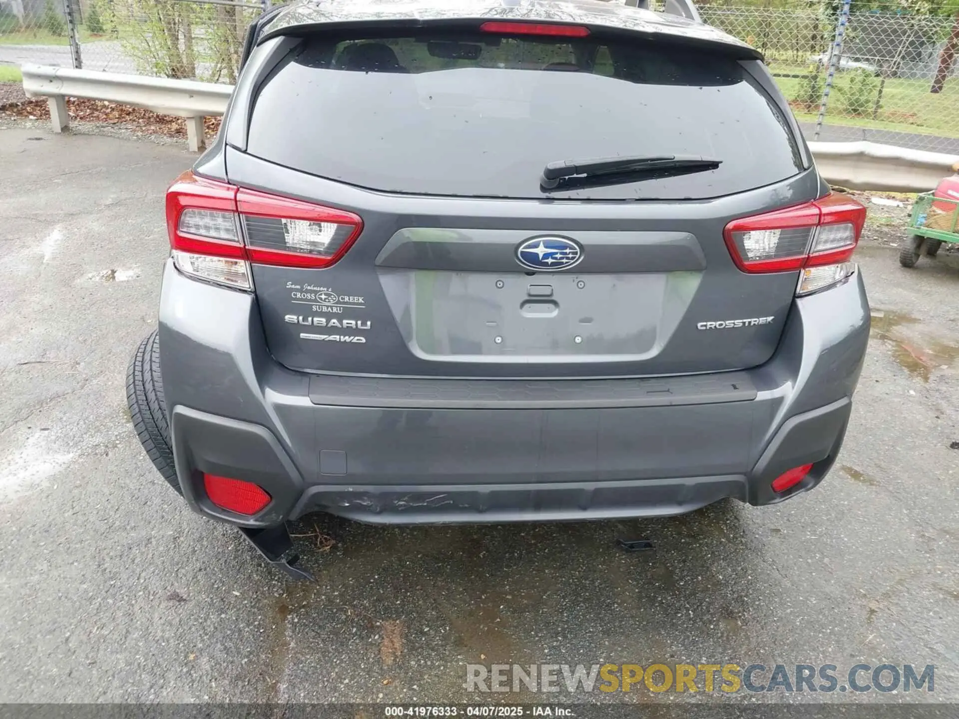 17 Photograph of a damaged car JF2GTAPC8N8283026 SUBARU CROSSTREK 2022