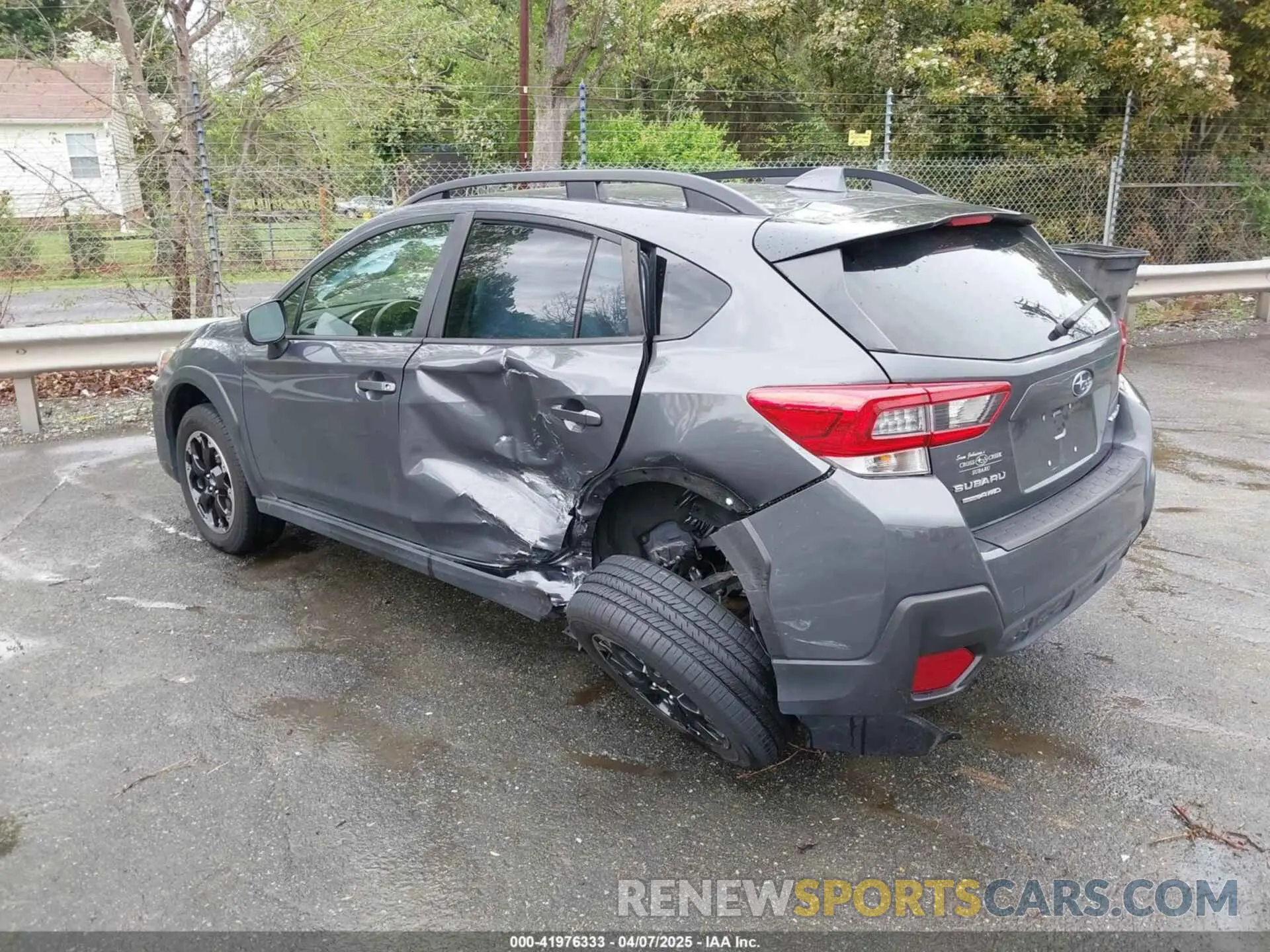 3 Photograph of a damaged car JF2GTAPC8N8283026 SUBARU CROSSTREK 2022
