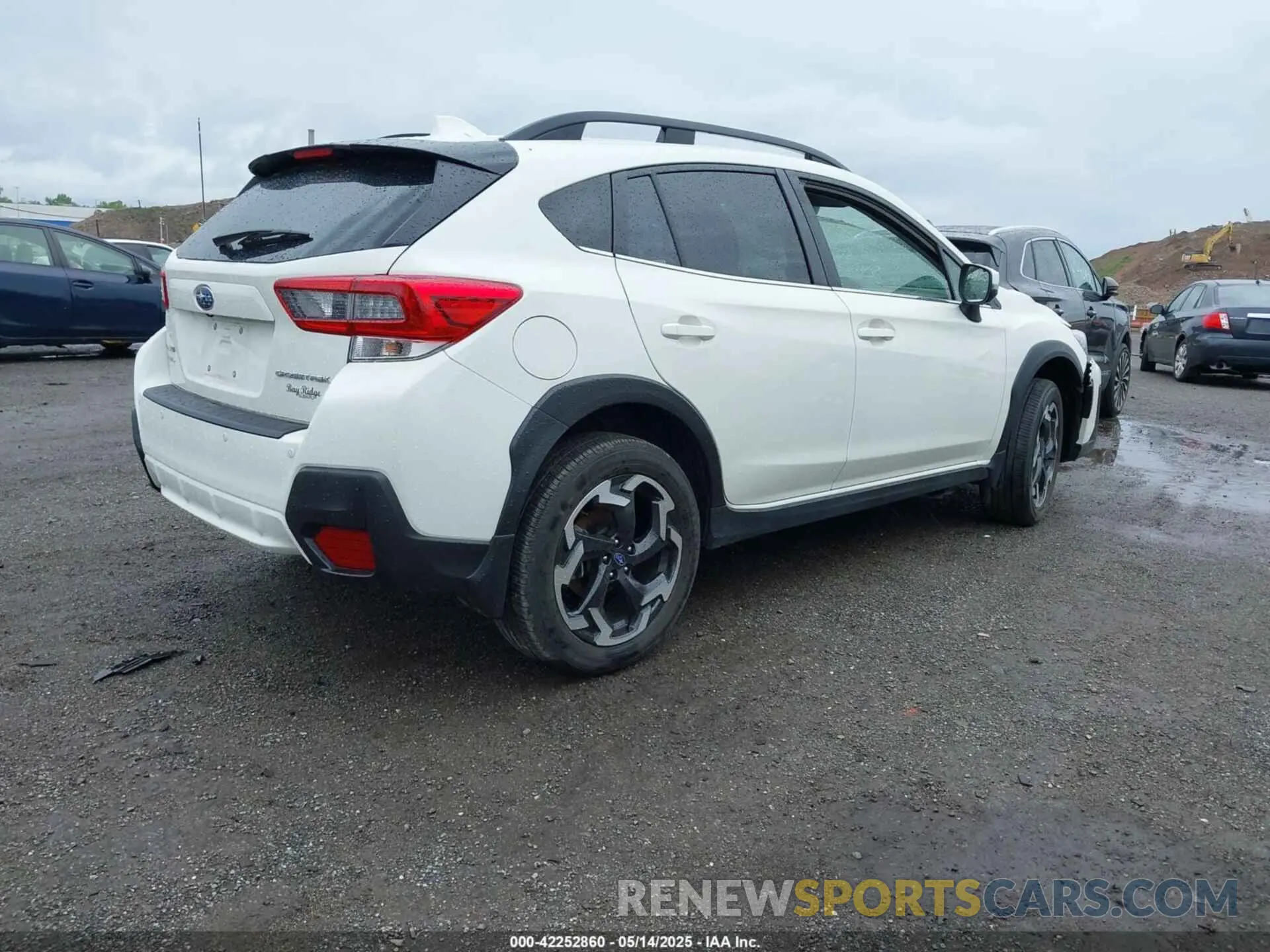 4 Photograph of a damaged car JF2GTHMC5N8231379 SUBARU CROSSTREK 2022