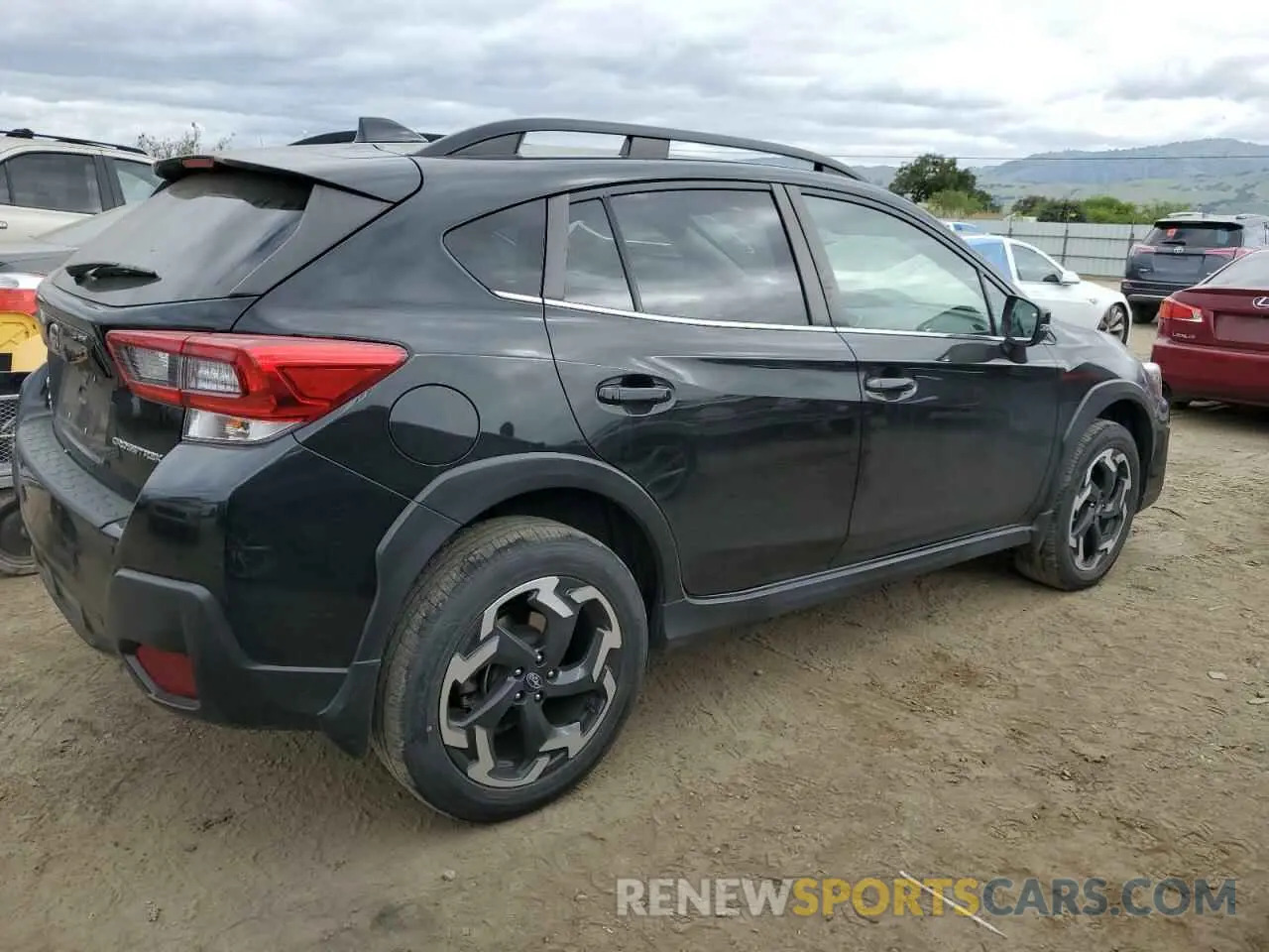 3 Photograph of a damaged car JF2GTHMCXNH236819 SUBARU CROSSTREK 2022