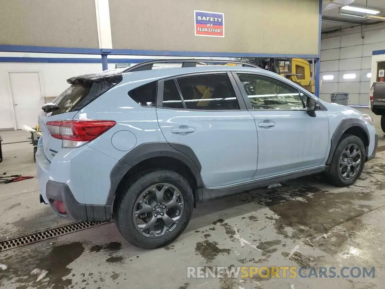 3 Photograph of a damaged car JF2GTHRC0NH209931 SUBARU CROSSTREK 2022