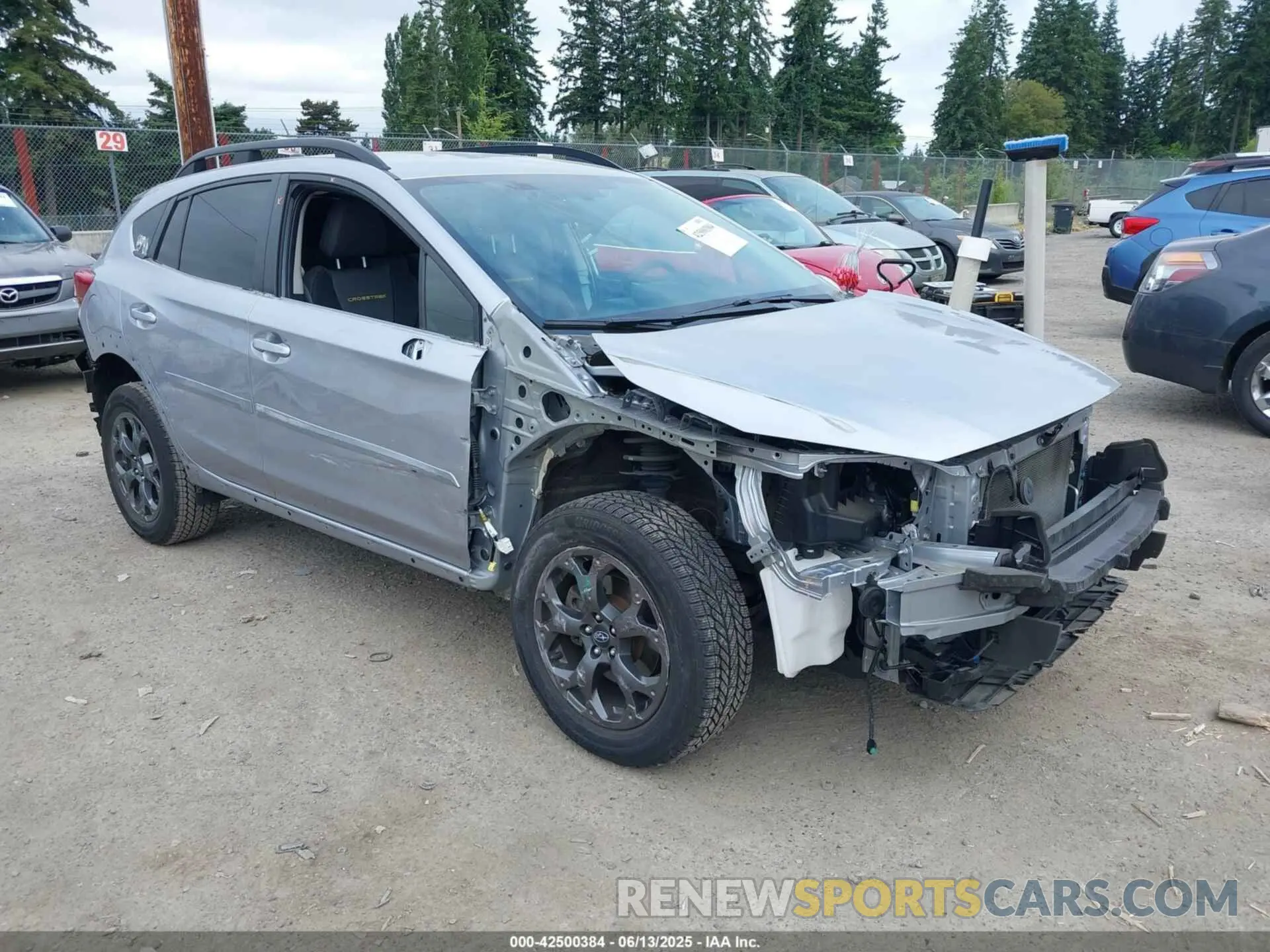 1 Photograph of a damaged car JF2GTHRC2NH237567 SUBARU CROSSTREK 2022