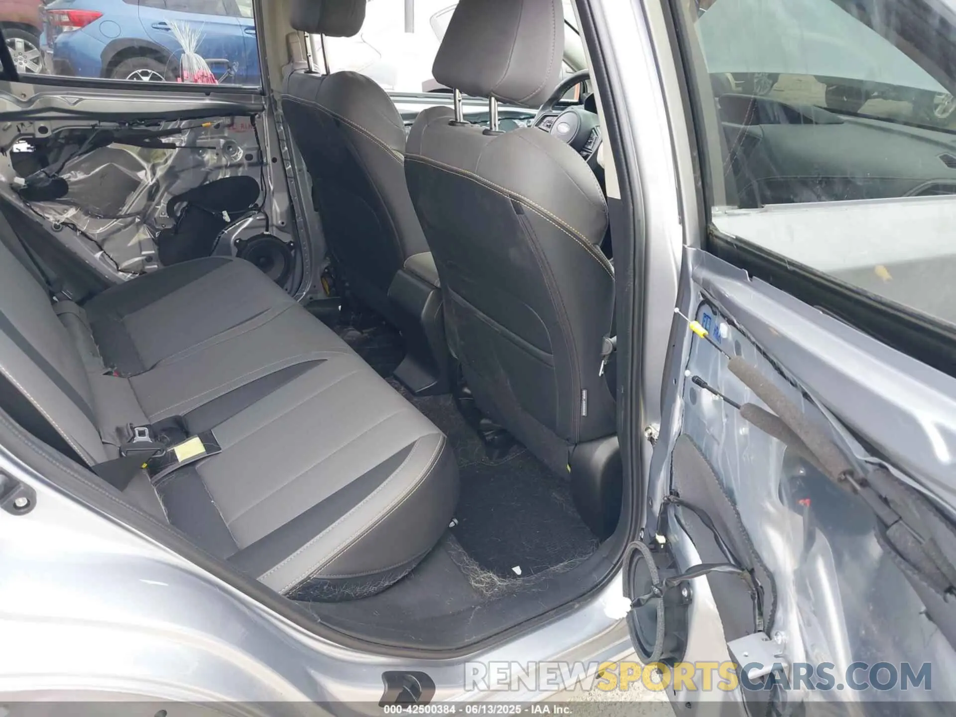 8 Photograph of a damaged car JF2GTHRC2NH237567 SUBARU CROSSTREK 2022