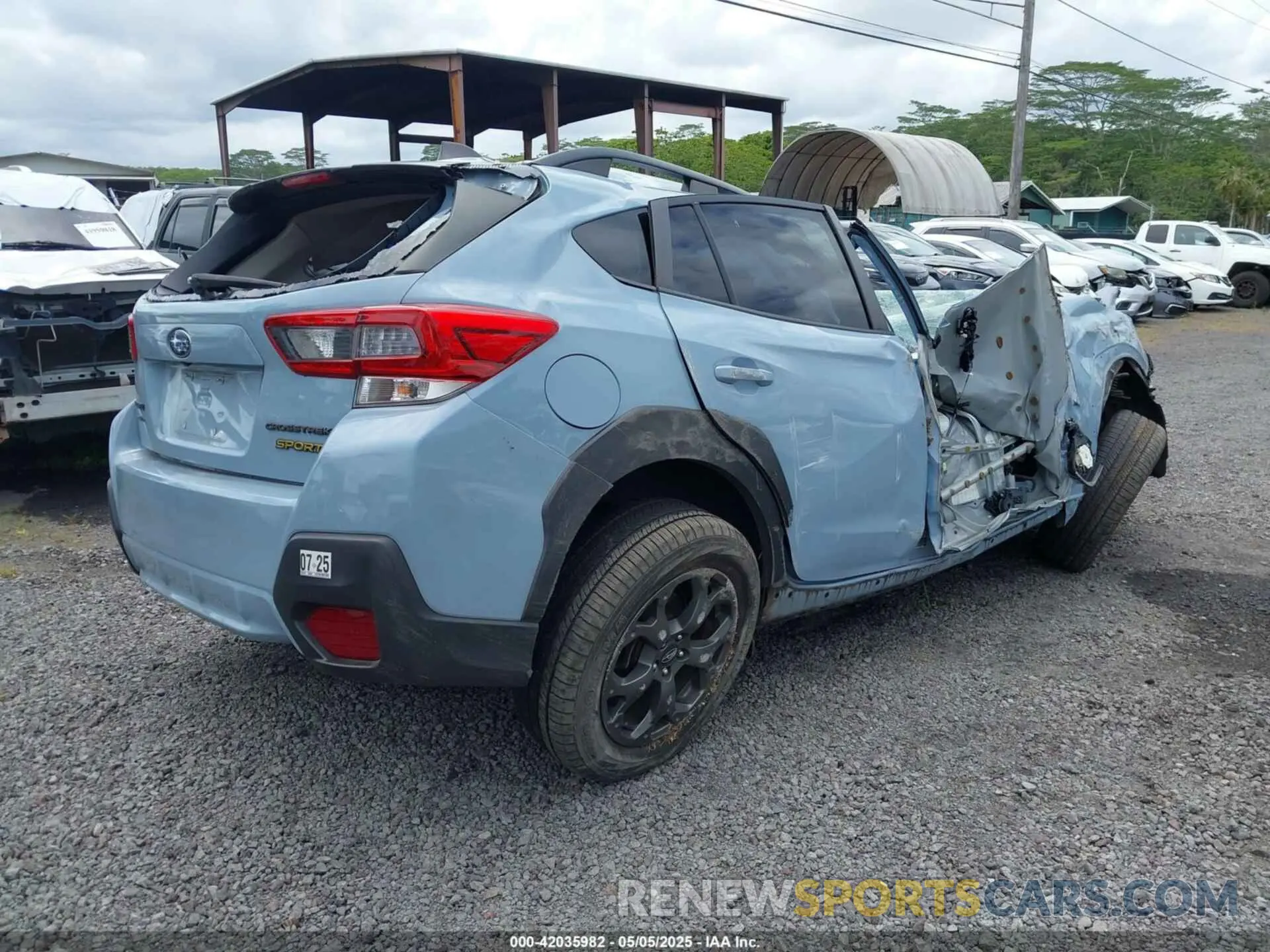 4 Photograph of a damaged car JF2GTHRC3NH273882 SUBARU CROSSTREK 2022