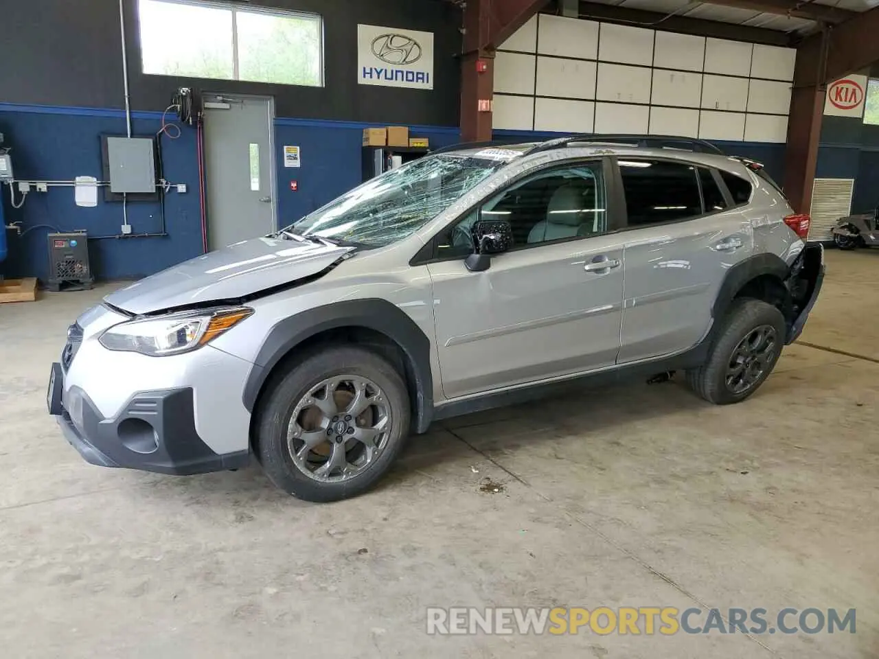 1 Photograph of a damaged car JF2GTHSC5NH279497 SUBARU CROSSTREK 2022