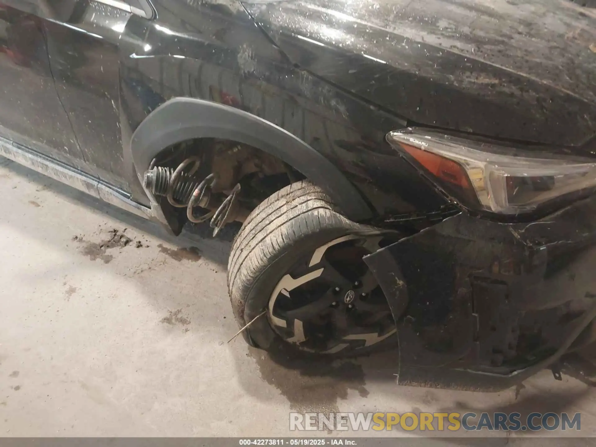 18 Photograph of a damaged car JF2GTHNC2PH265569 SUBARU CROSSTREK 2023