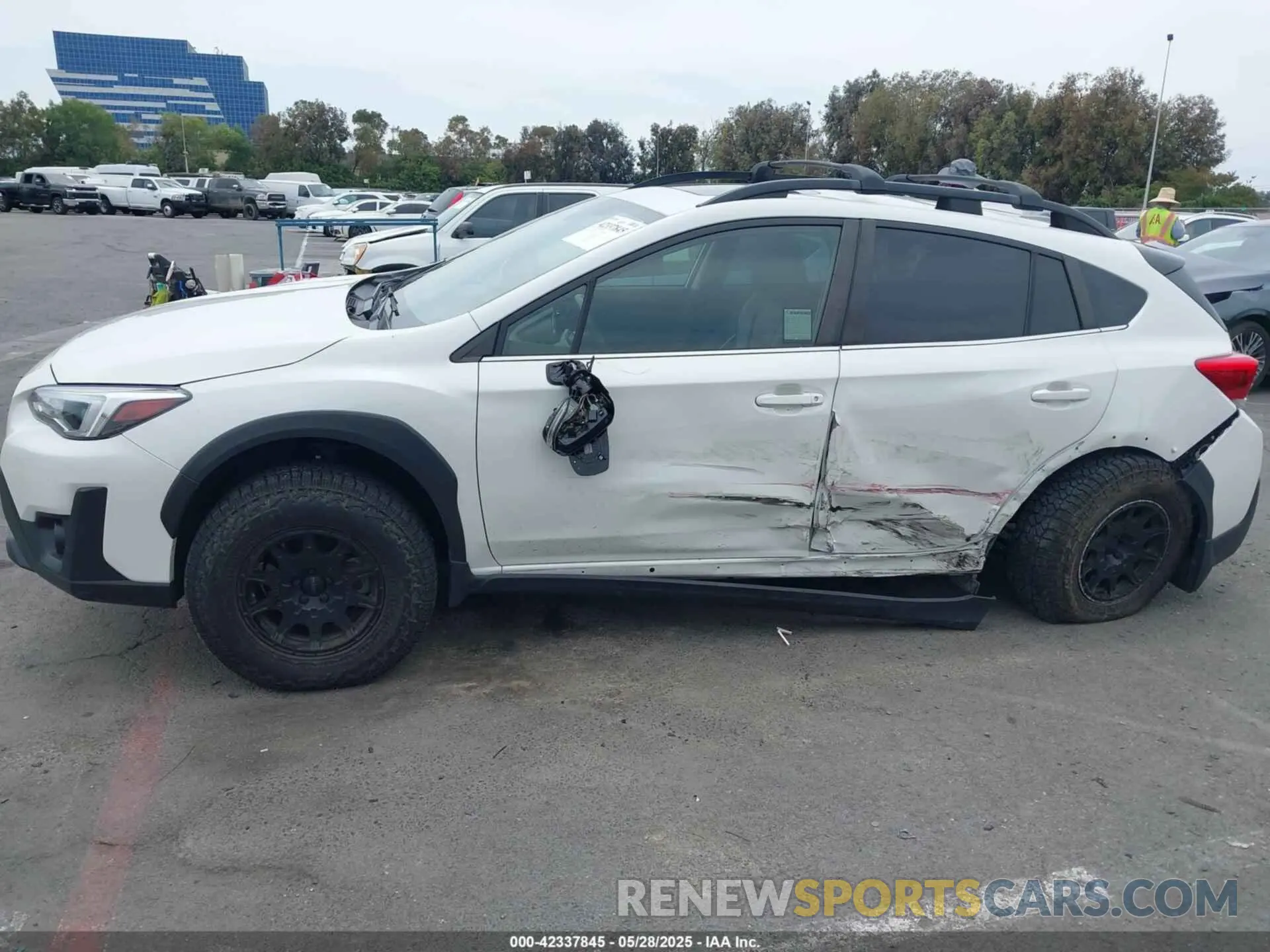 15 Photograph of a damaged car JF2GTHNC9PH254116 SUBARU CROSSTREK 2023