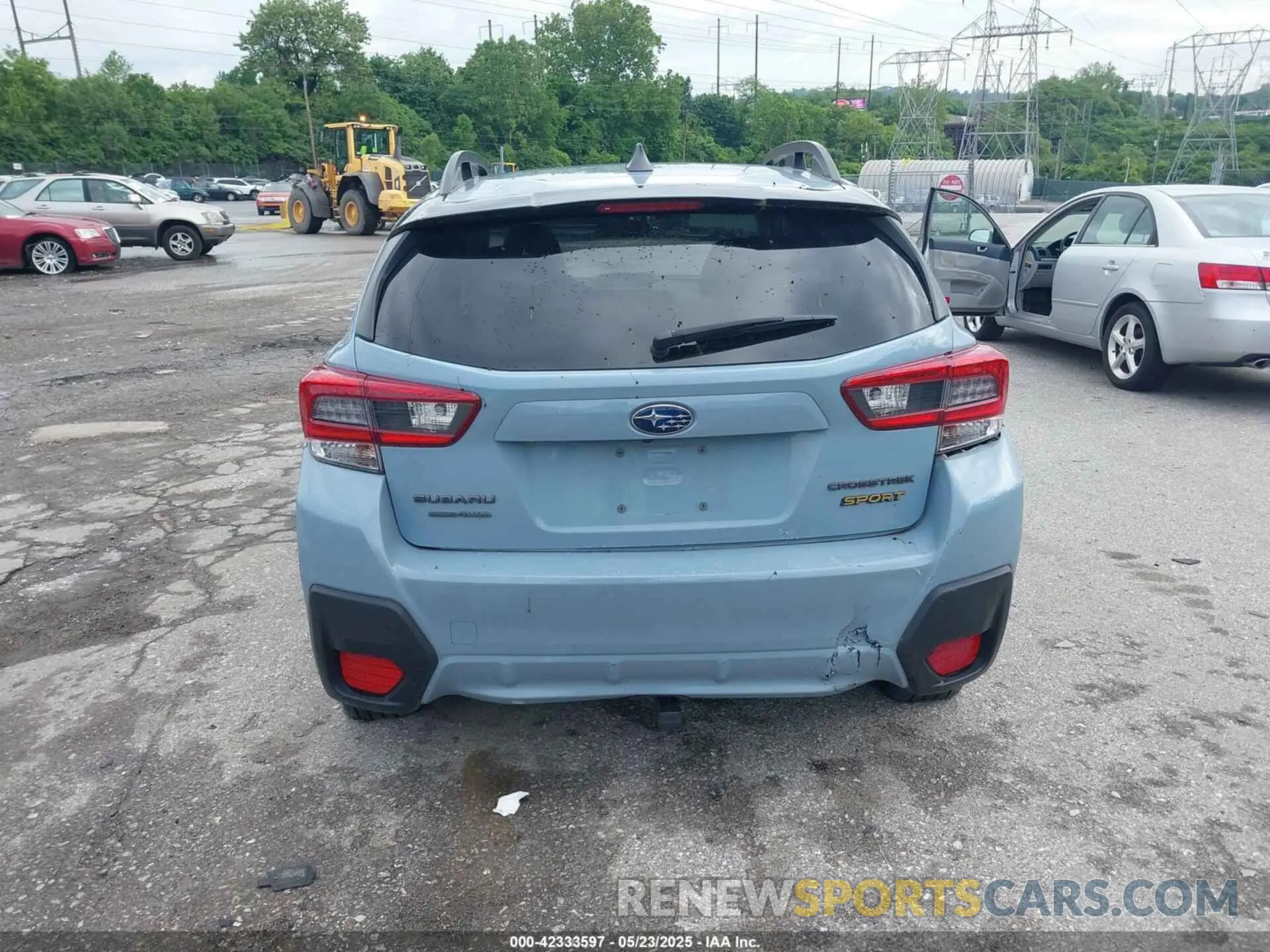 17 Photograph of a damaged car JF2GTHSC4PH303338 SUBARU CROSSTREK 2023
