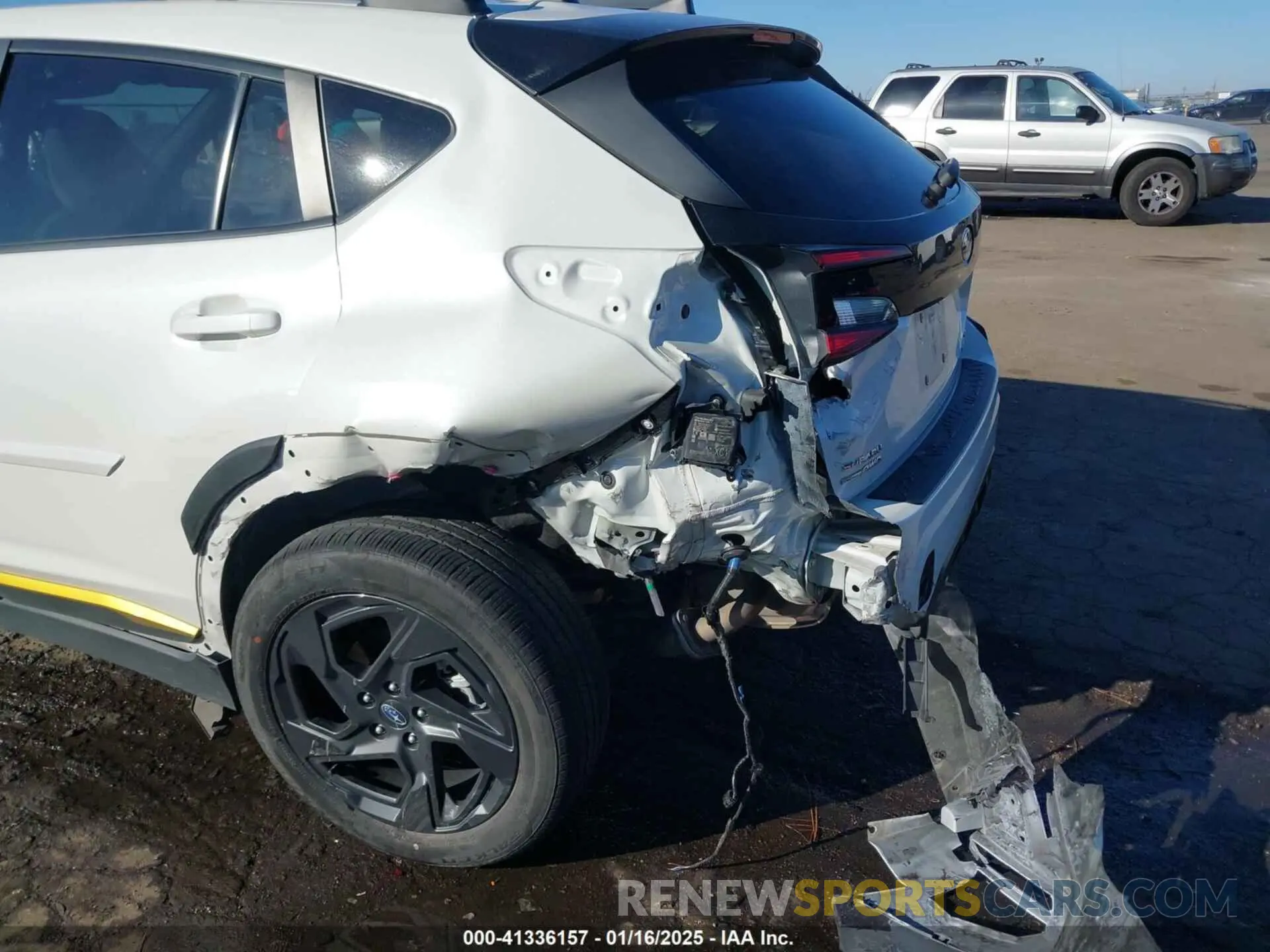 6 Photograph of a damaged car 4S4GUHF60R3701321 SUBARU CROSSTREK 2024