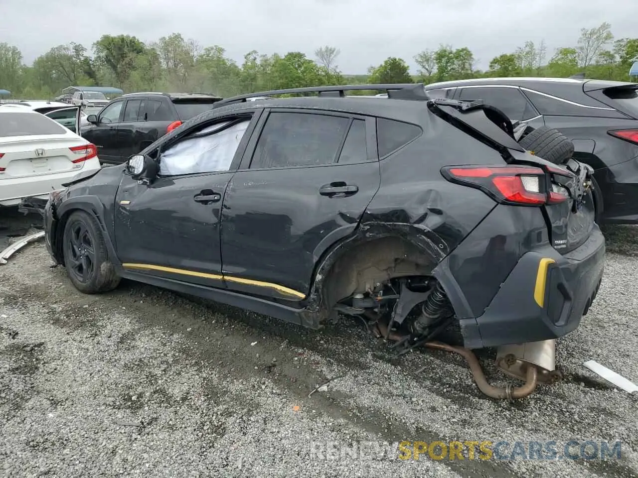 2 Photograph of a damaged car 4S4GUHF60R3715798 SUBARU CROSSTREK 2024