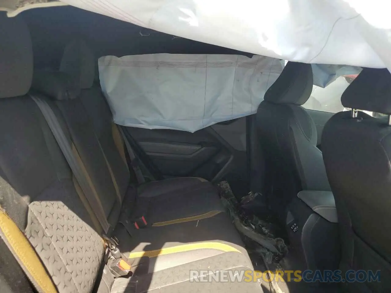 10 Photograph of a damaged car 4S4GUHF60R3757369 SUBARU CROSSTREK 2024
