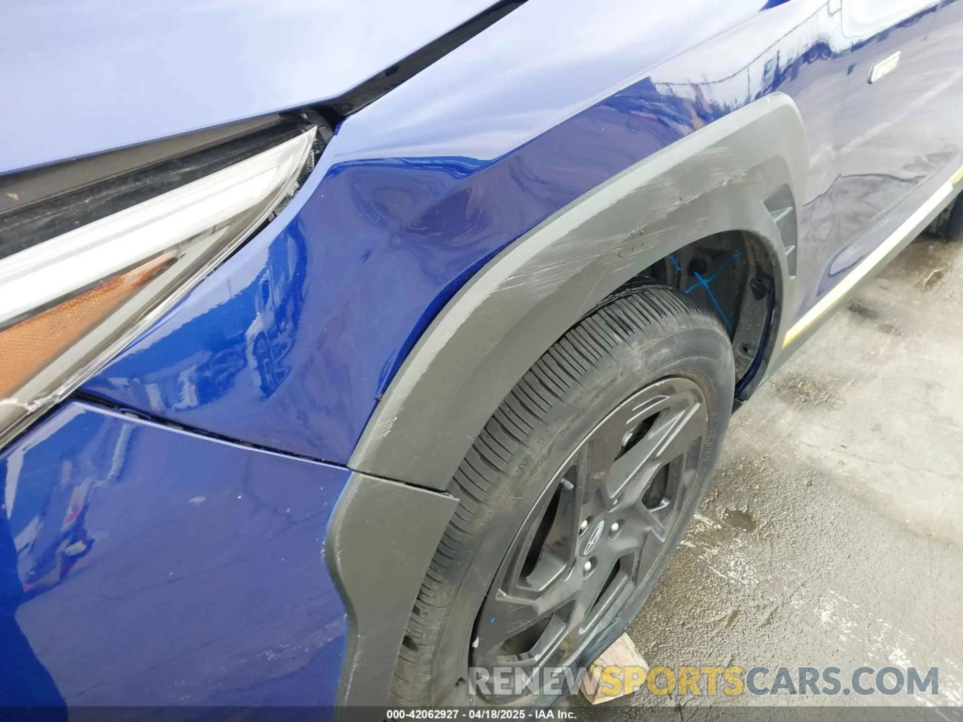 6 Photograph of a damaged car 4S4GUHF60R3841580 SUBARU CROSSTREK 2024