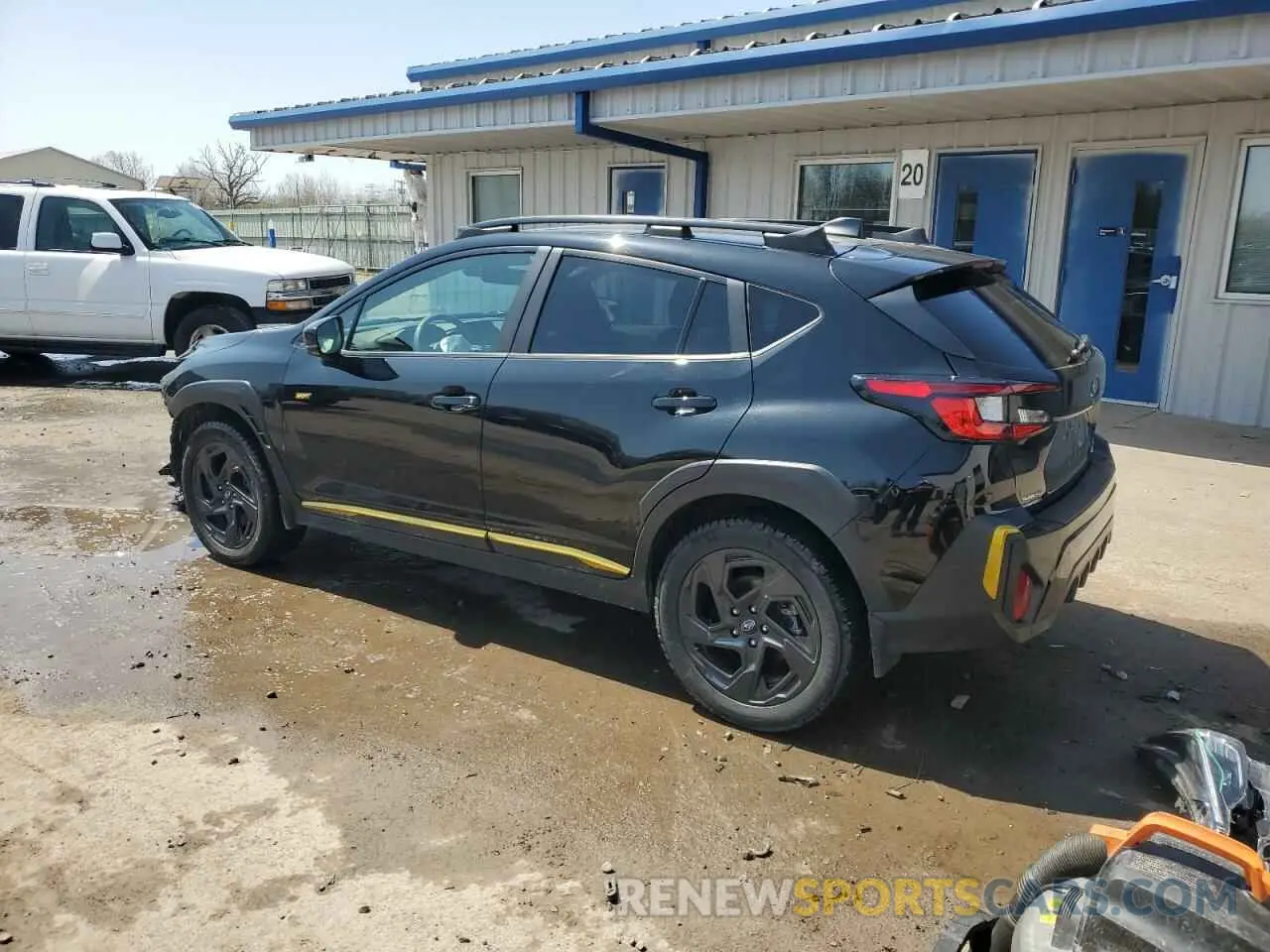 2 Photograph of a damaged car 4S4GUHF62R3732635 SUBARU CROSSTREK 2024