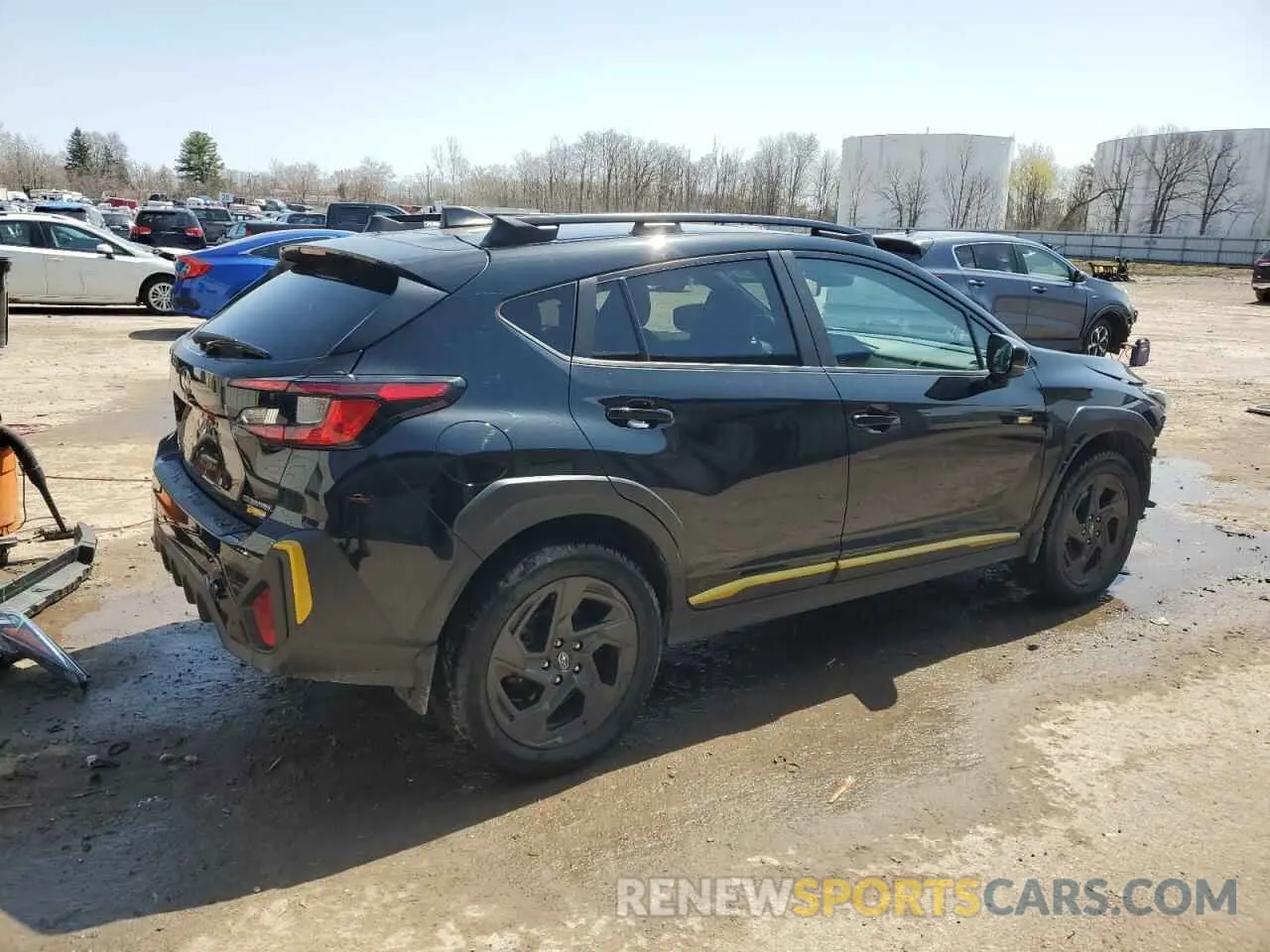 3 Photograph of a damaged car 4S4GUHF62R3732635 SUBARU CROSSTREK 2024
