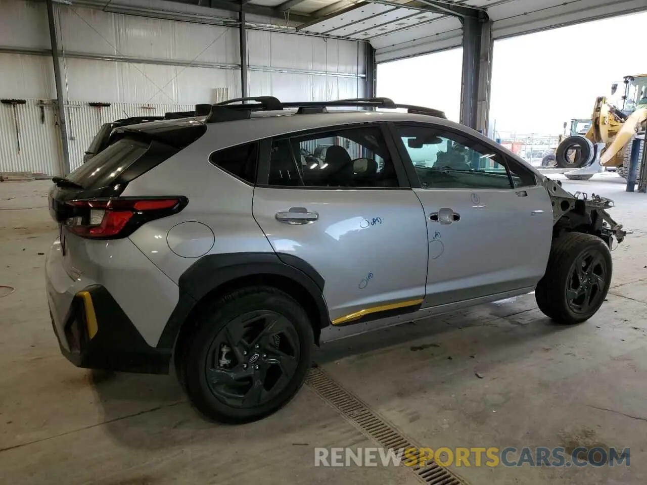 3 Photograph of a damaged car 4S4GUHF62R3735888 SUBARU CROSSTREK 2024