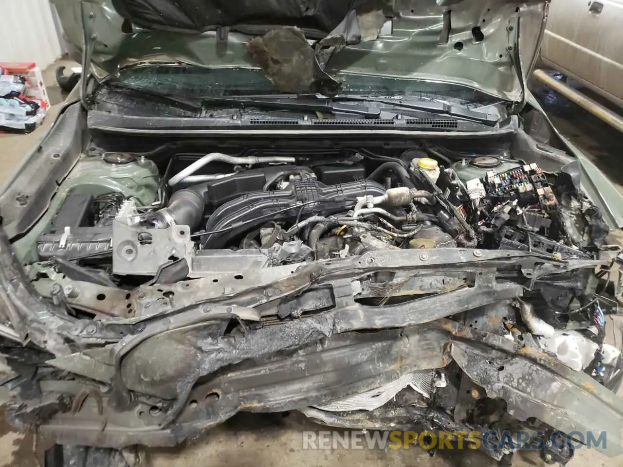 12 Photograph of a damaged car 4S4GUHF63R3731980 SUBARU CROSSTREK 2024