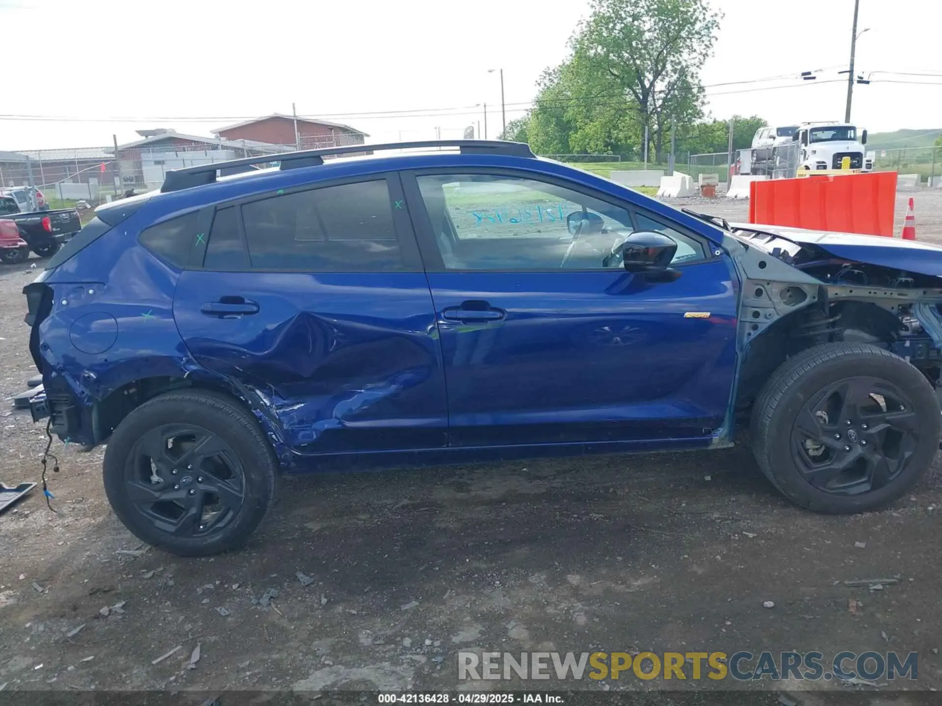 14 Photograph of a damaged car 4S4GUHF63R3801722 SUBARU CROSSTREK 2024