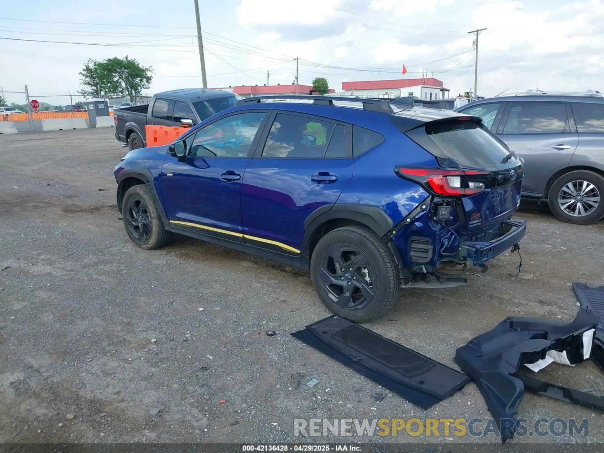 3 Photograph of a damaged car 4S4GUHF63R3801722 SUBARU CROSSTREK 2024