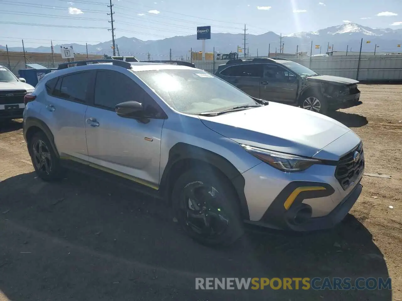 4 Photograph of a damaged car 4S4GUHF64R3768682 SUBARU CROSSTREK 2024