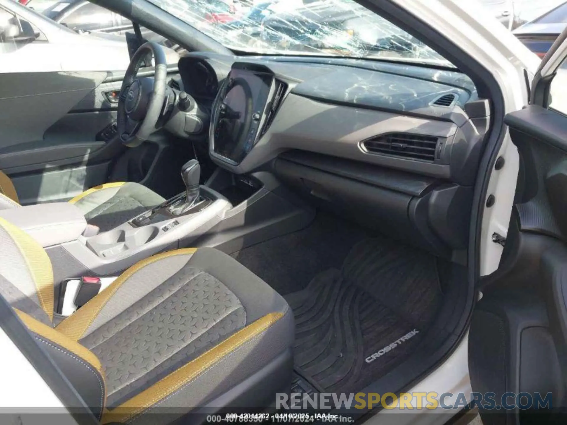 5 Photograph of a damaged car 4S4GUHF65R3808073 SUBARU CROSSTREK 2024