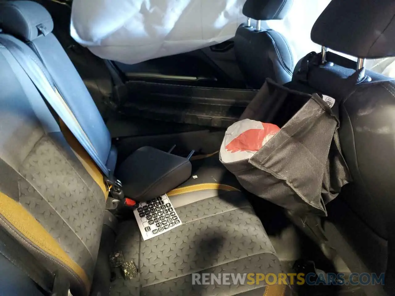 11 Photograph of a damaged car 4S4GUHF67R3704815 SUBARU CROSSTREK 2024