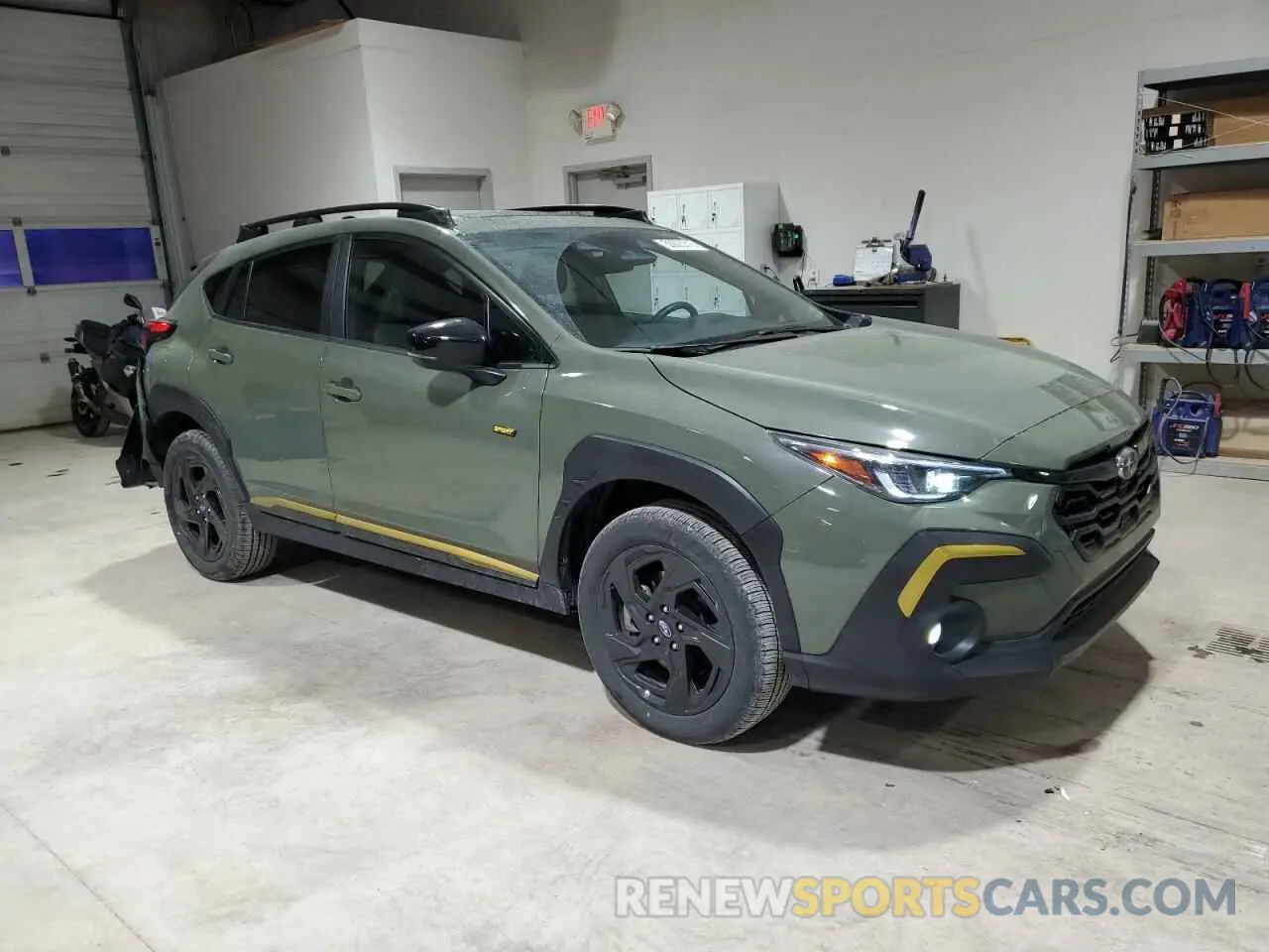 4 Photograph of a damaged car 4S4GUHF69R3774896 SUBARU CROSSTREK 2024