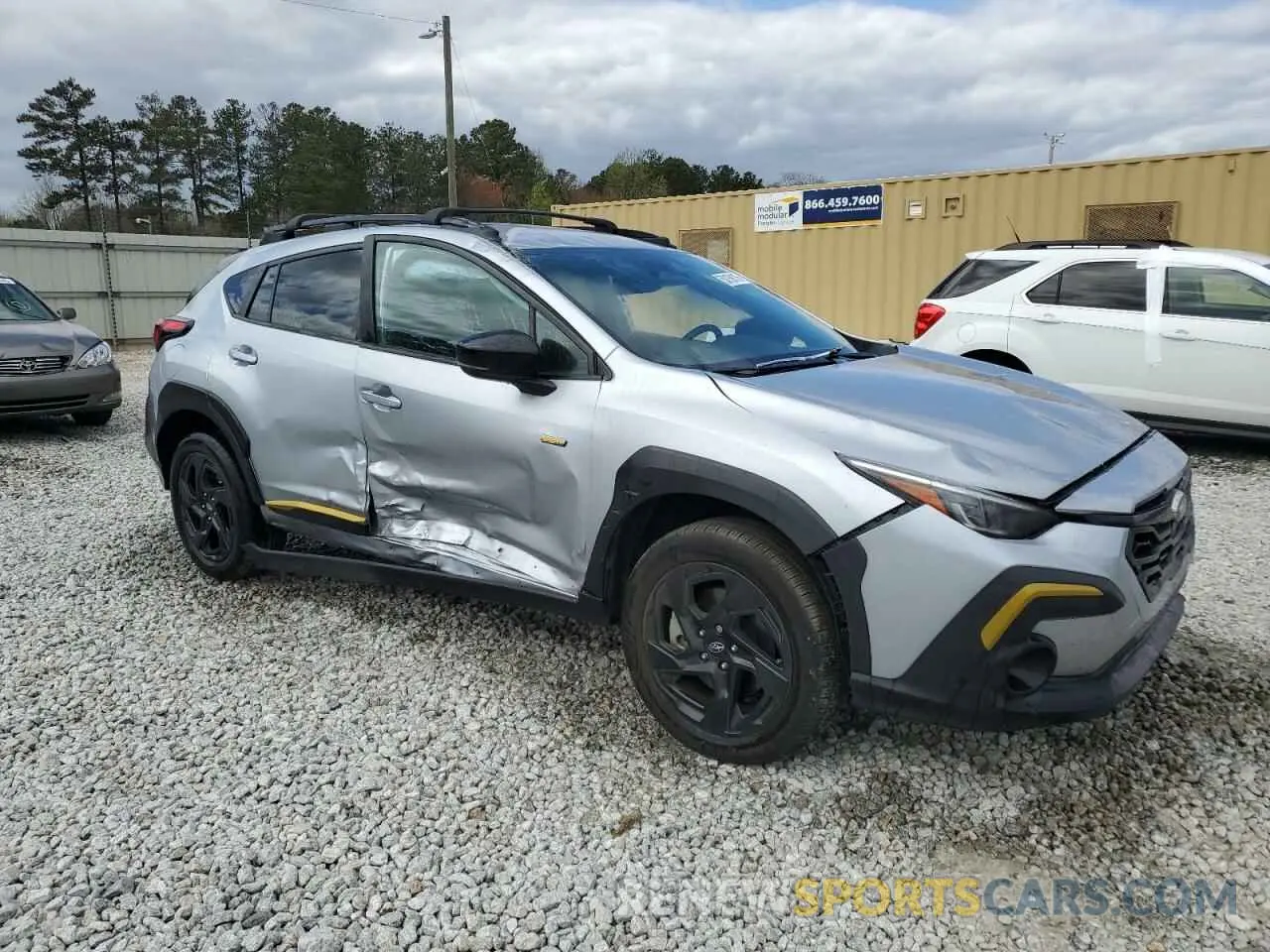 4 Photograph of a damaged car 4S4GUHF69R3776504 SUBARU CROSSTREK 2024