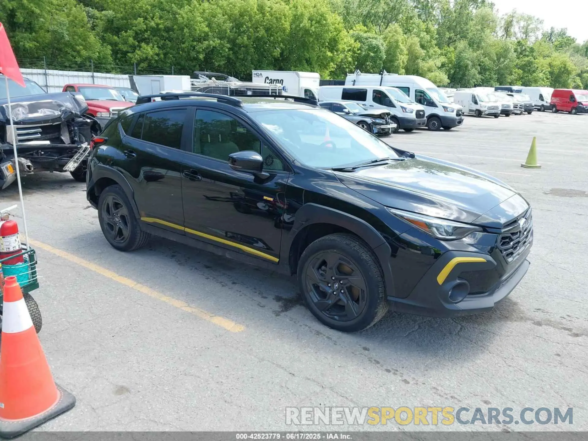 1 Photograph of a damaged car 4S4GUHF6XR3747089 SUBARU CROSSTREK 2024