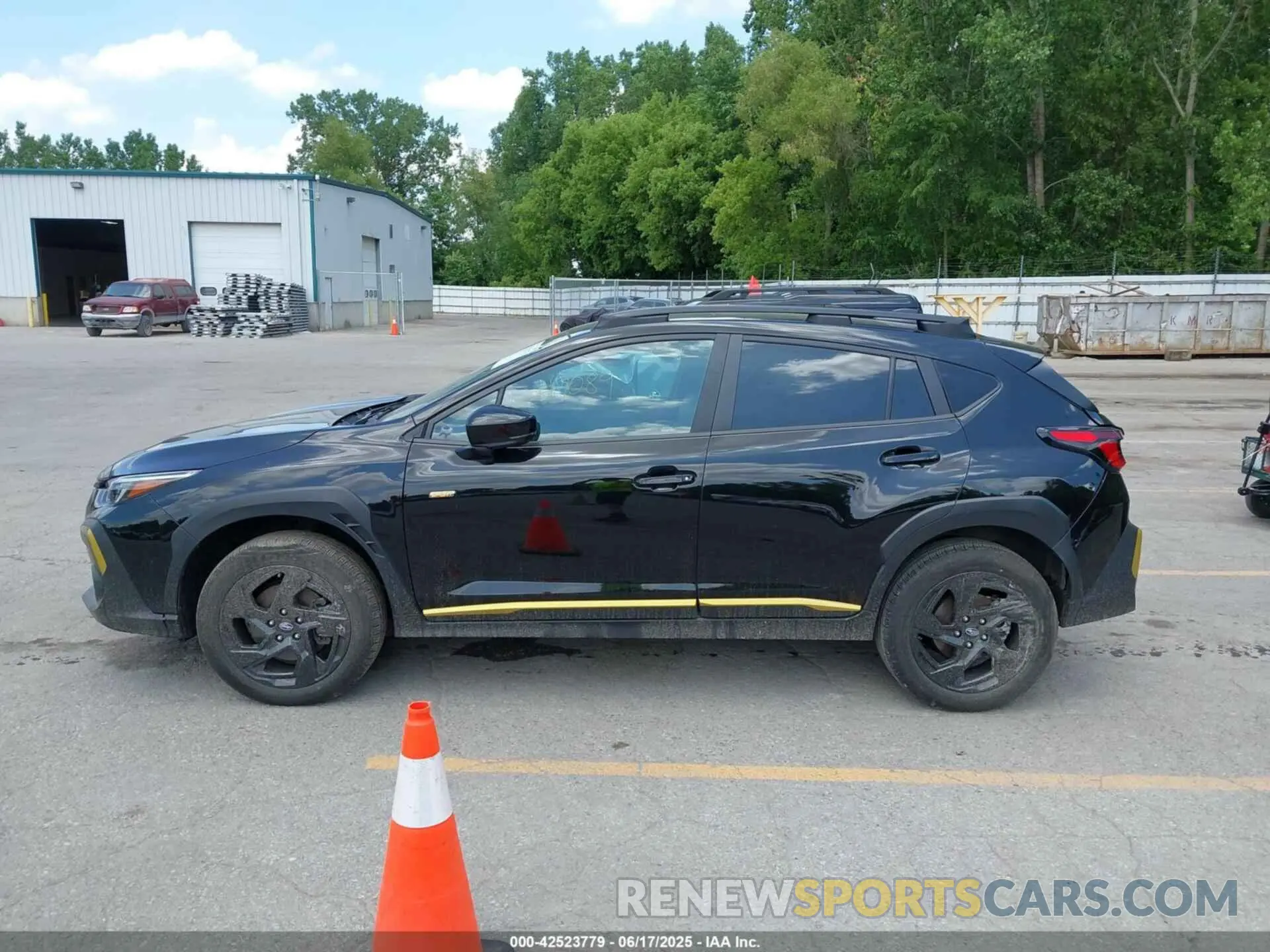 14 Photograph of a damaged car 4S4GUHF6XR3747089 SUBARU CROSSTREK 2024