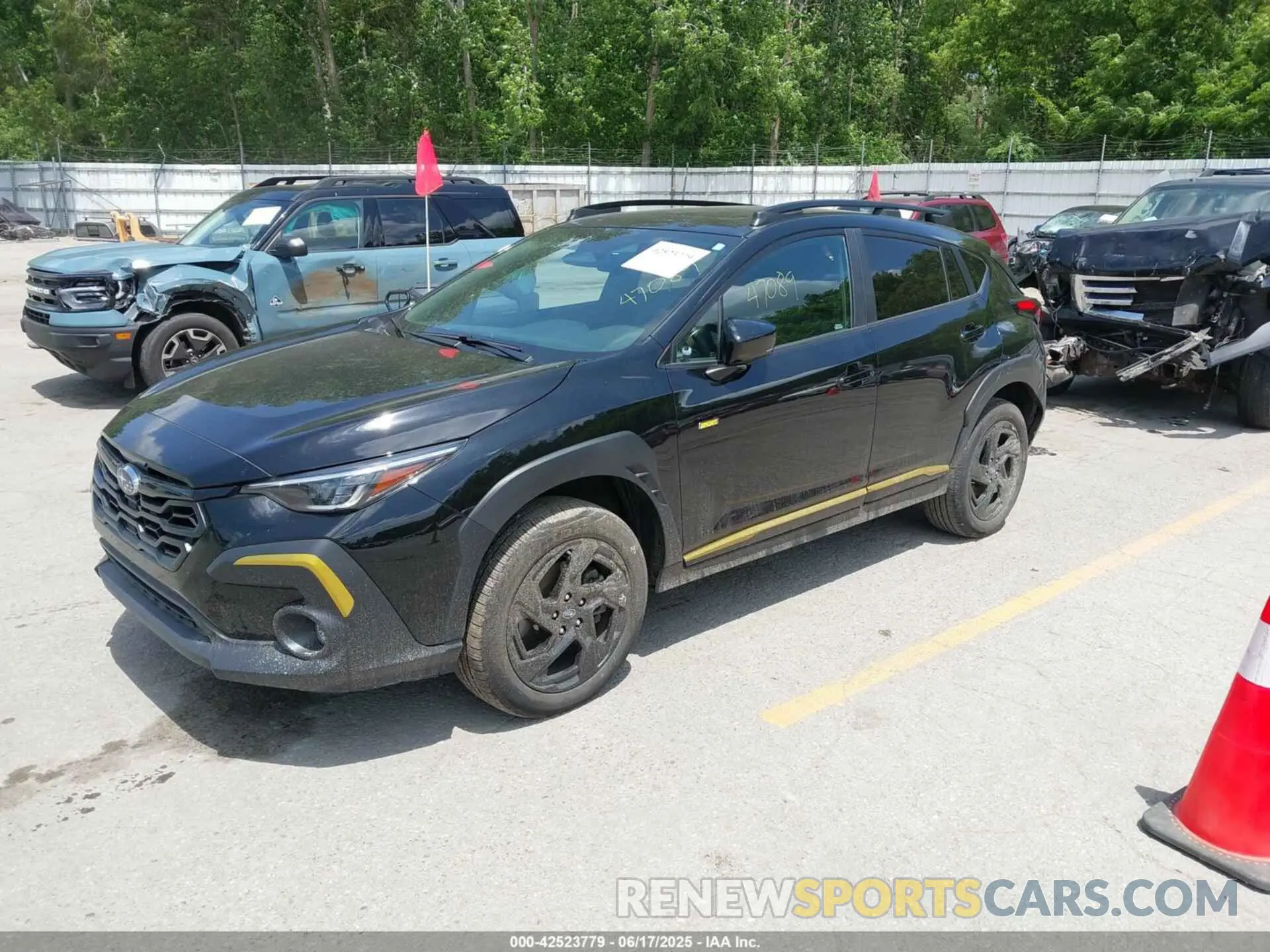 2 Photograph of a damaged car 4S4GUHF6XR3747089 SUBARU CROSSTREK 2024