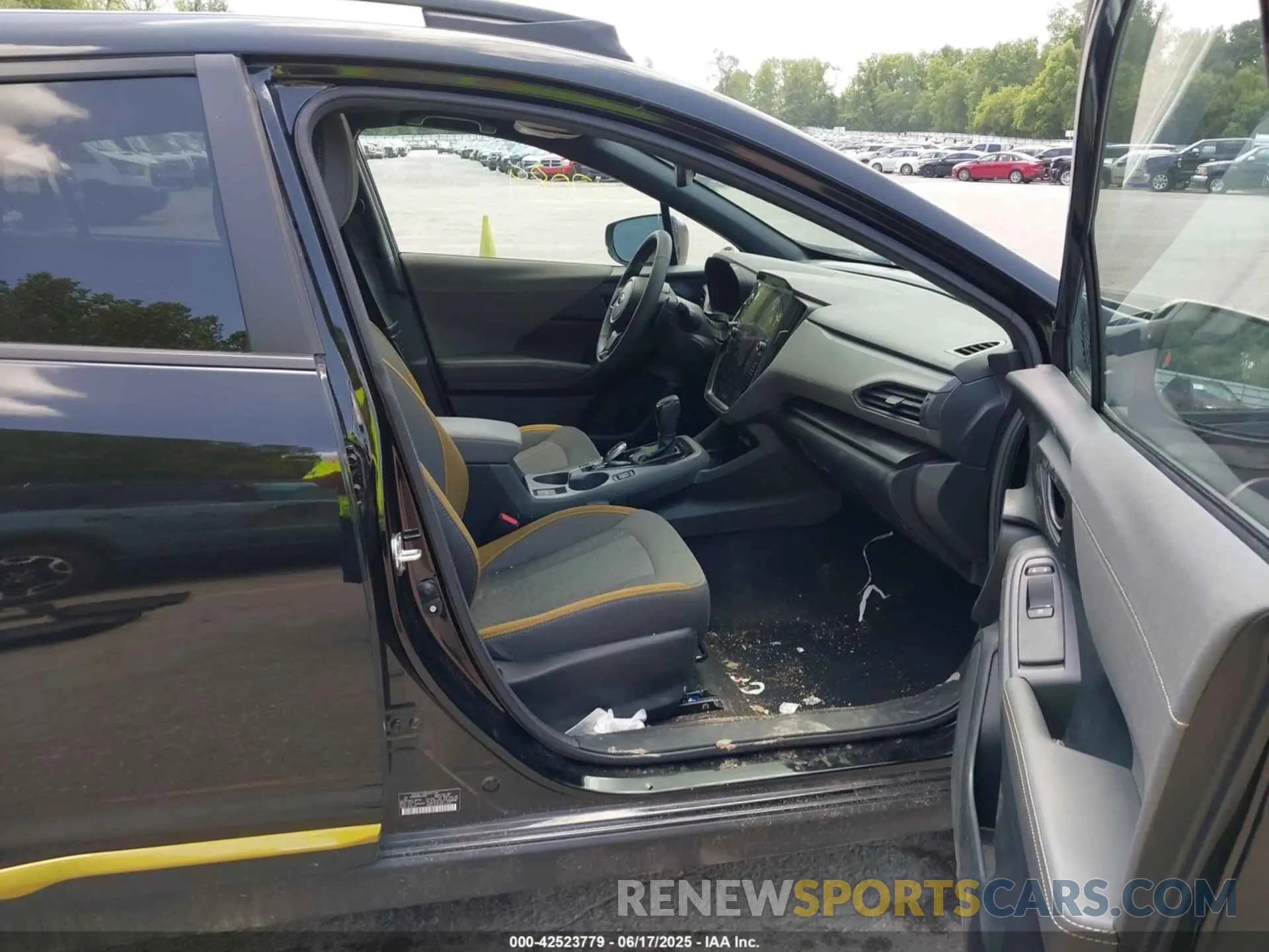 5 Photograph of a damaged car 4S4GUHF6XR3747089 SUBARU CROSSTREK 2024