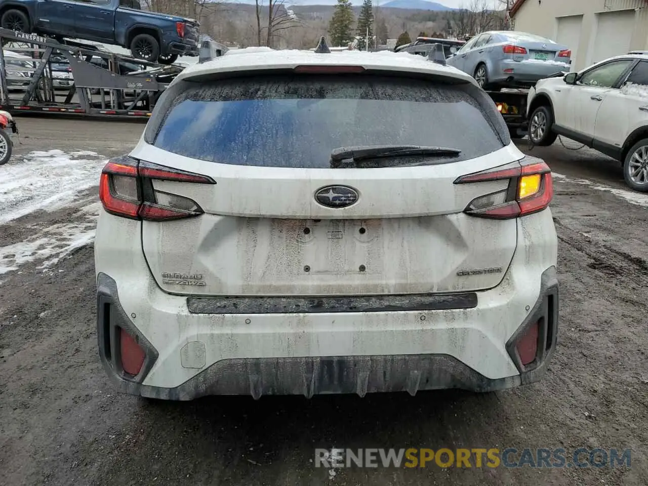 6 Photograph of a damaged car 4S4GUHL62R3707609 SUBARU CROSSTREK 2024