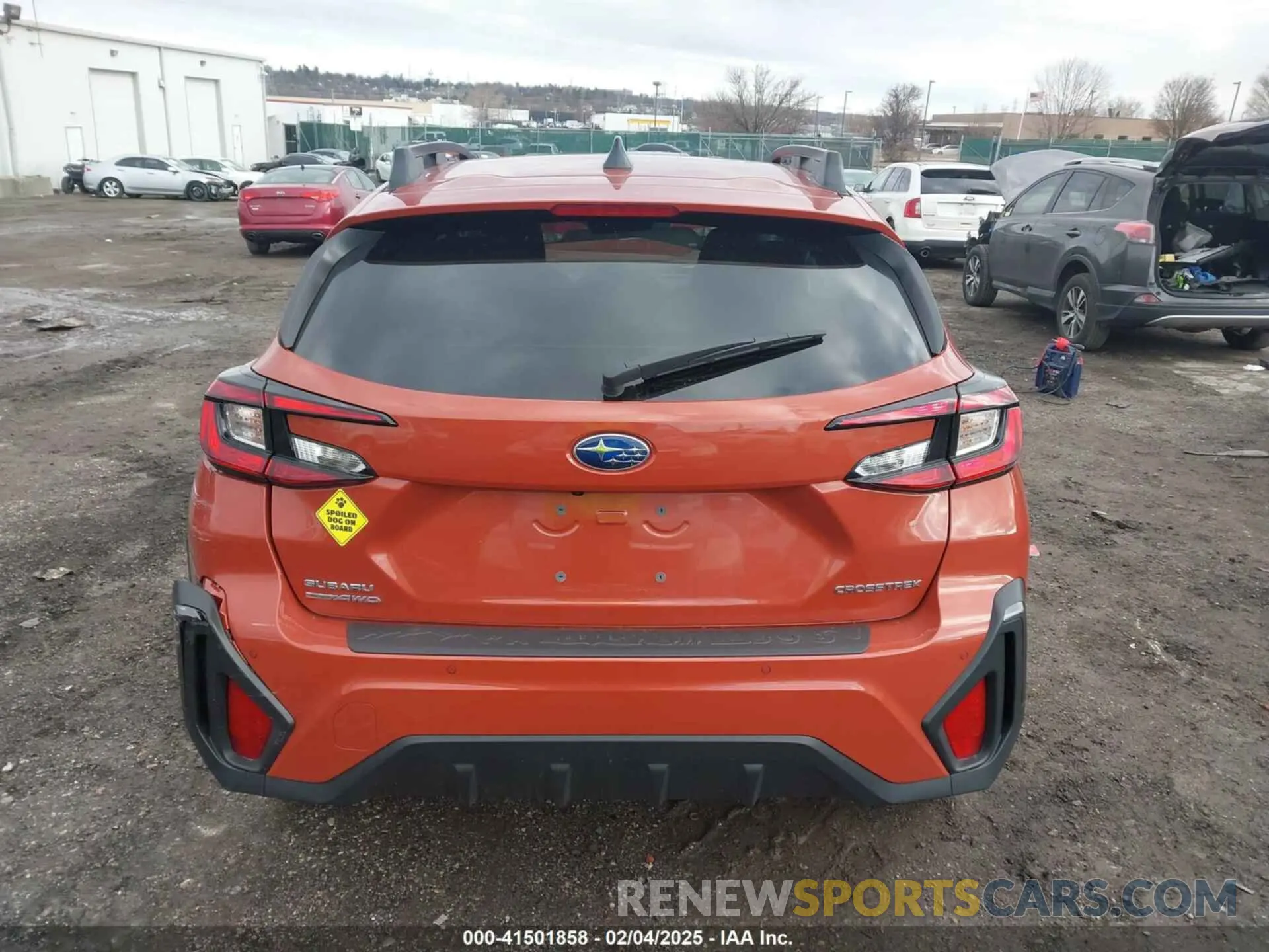16 Photograph of a damaged car 4S4GUHL63R3820579 SUBARU CROSSTREK 2024