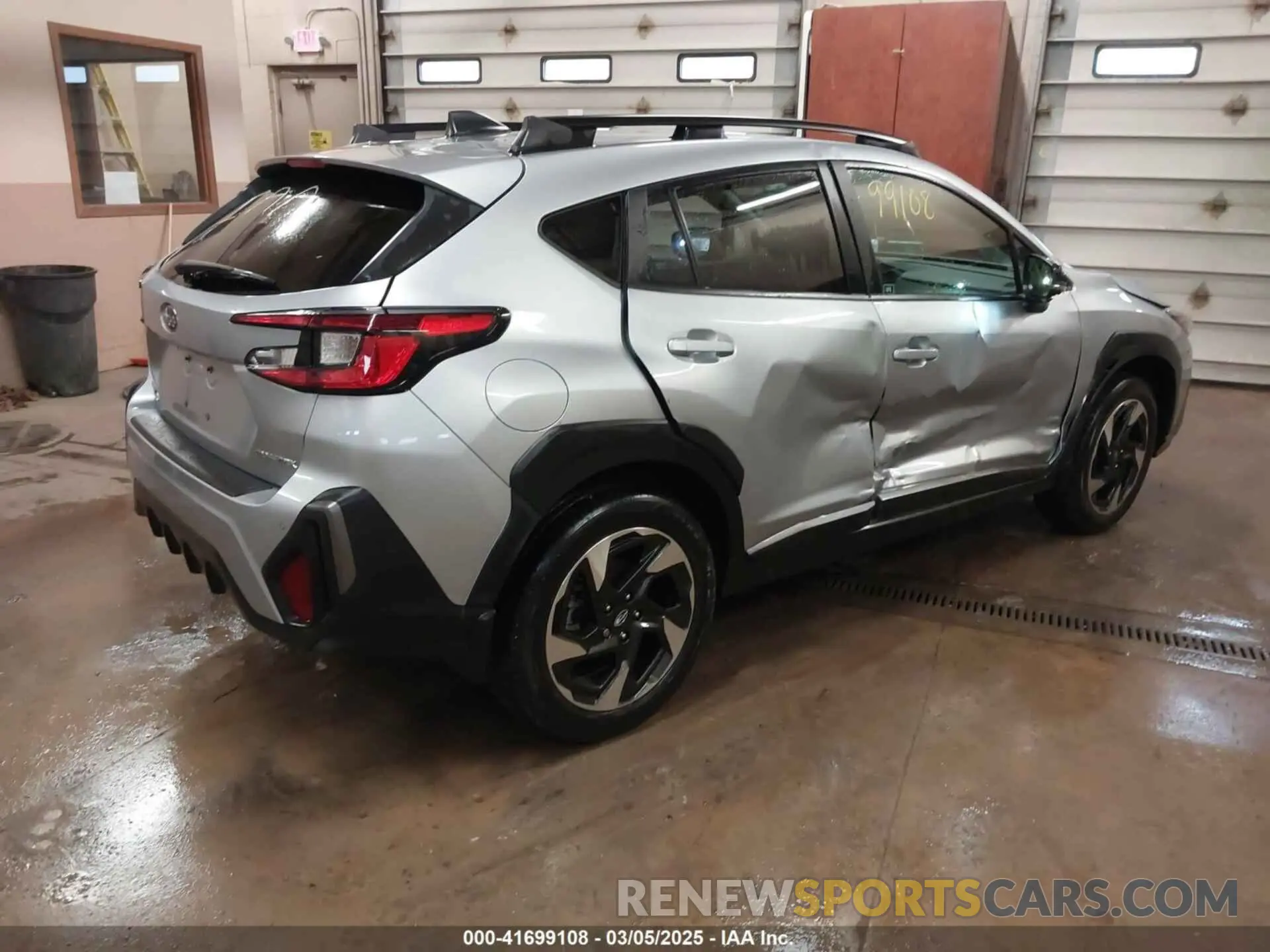 4 Photograph of a damaged car 4S4GUHL66R3701151 SUBARU CROSSTREK 2024