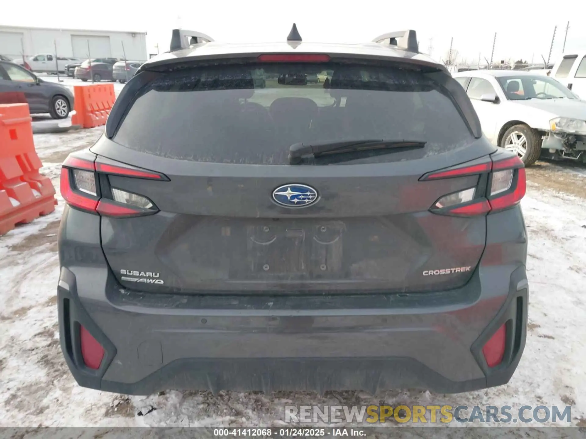 17 Photograph of a damaged car 4S4GUHL68R3724141 SUBARU CROSSTREK 2024