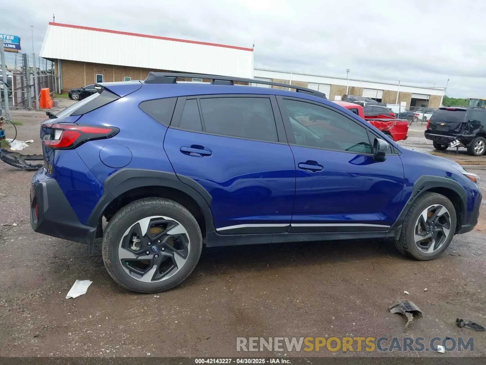 14 Photograph of a damaged car 4S4GUHL68R3811375 SUBARU CROSSTREK 2024