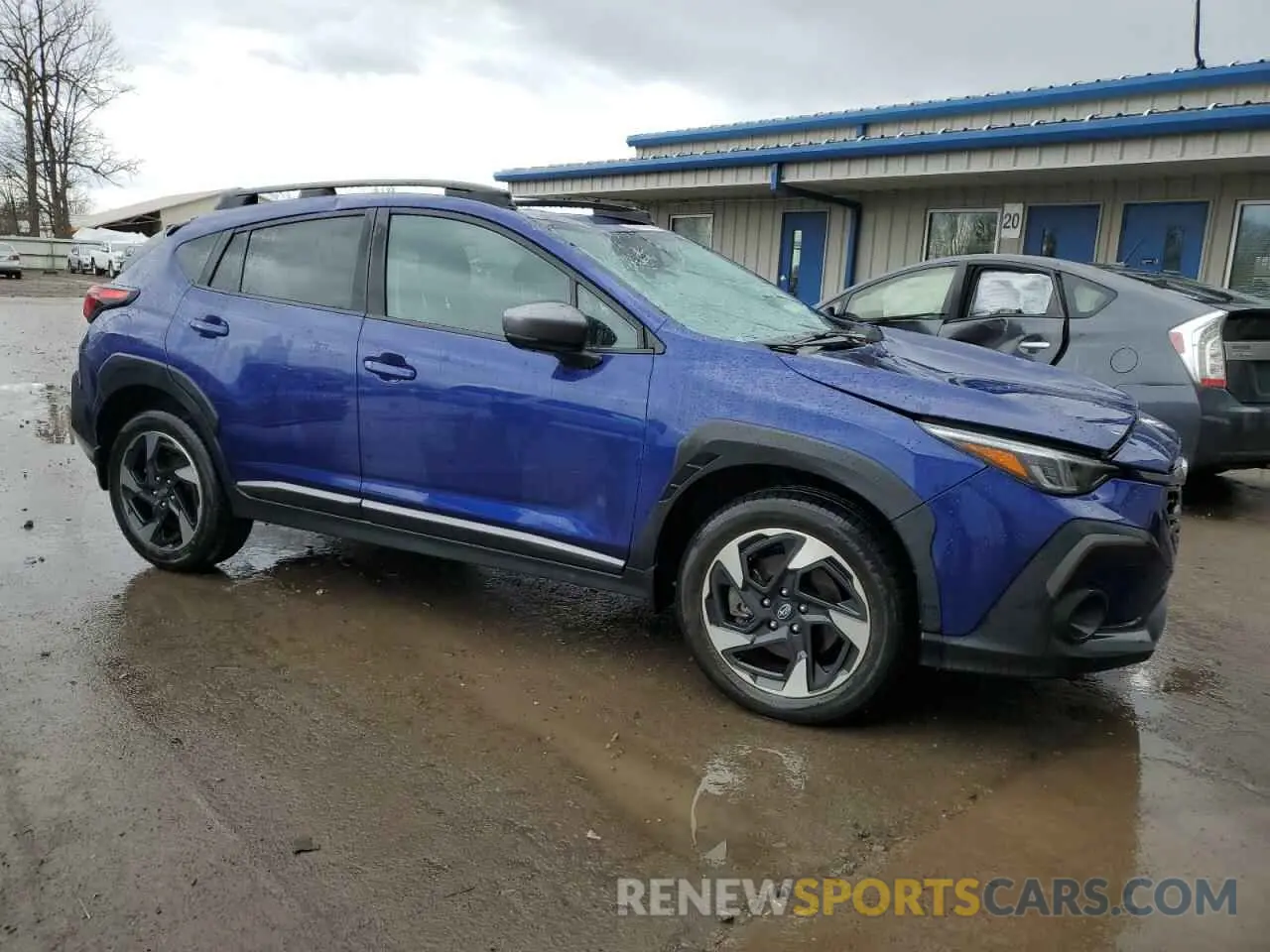 4 Photograph of a damaged car 4S4GUHL69R3715867 SUBARU CROSSTREK 2024