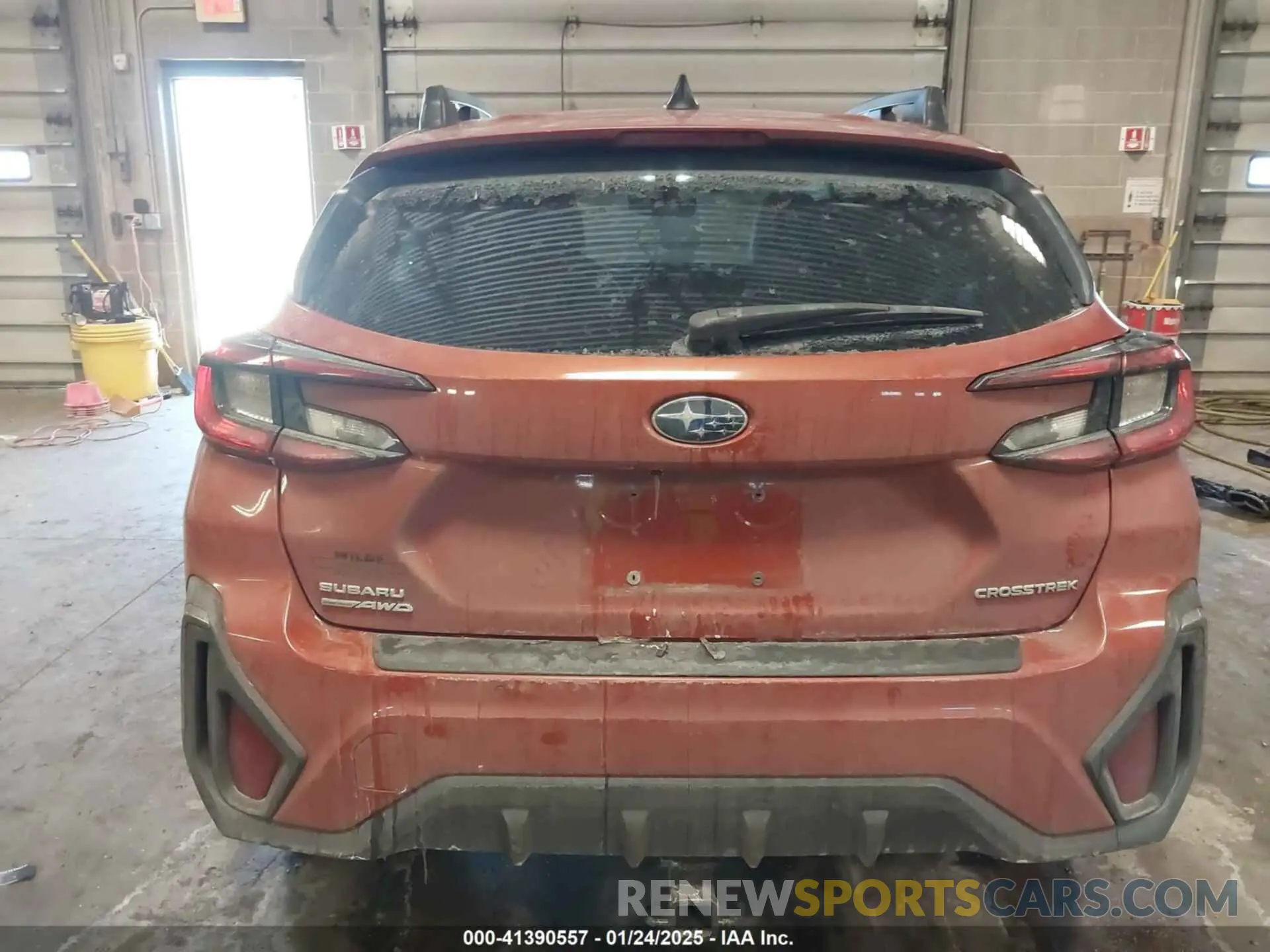 16 Photograph of a damaged car 4S4GUHL69R3722785 SUBARU CROSSTREK 2024
