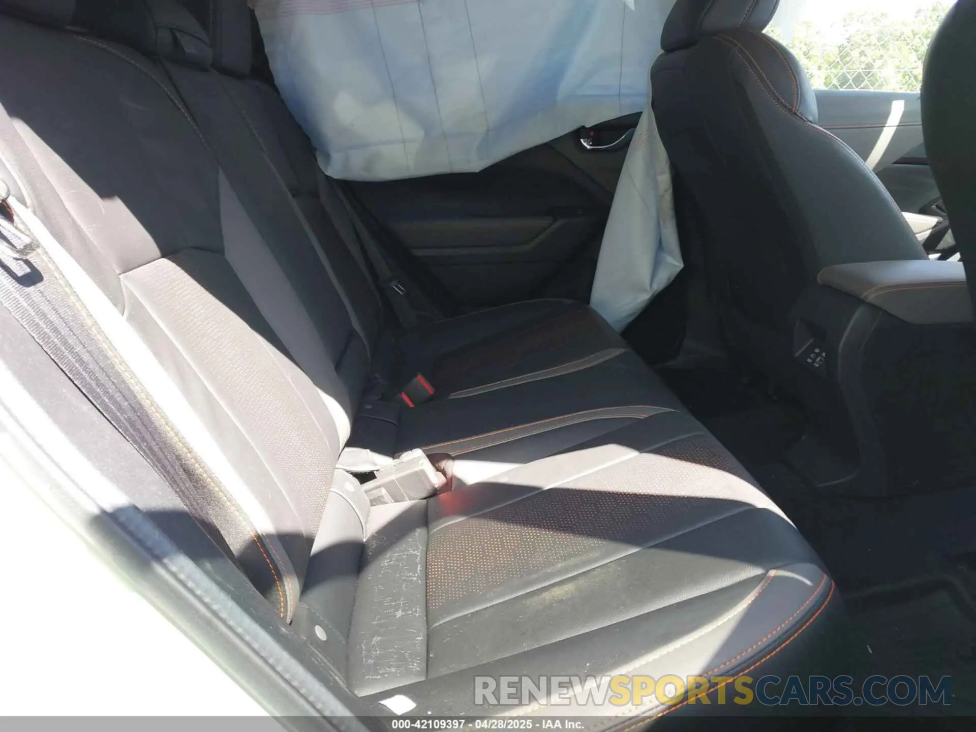 8 Photograph of a damaged car 4S4GUHL6XR3774555 SUBARU CROSSTREK 2024
